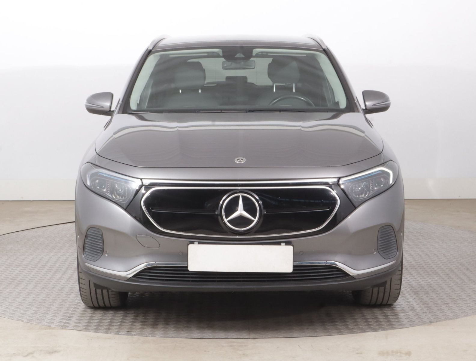 Mercedes-Benz EQA, EQA 250, SoH 98%, Automat - fotka 2