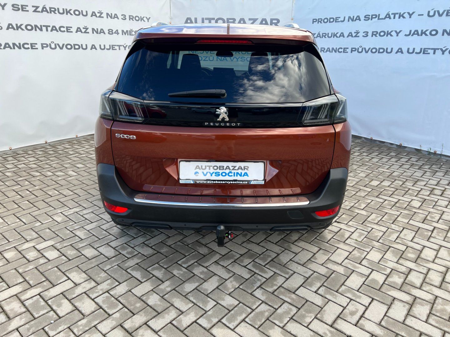Peugeot 5008, 1.2PT 96kW ALLURE 7-míst - fotka 5