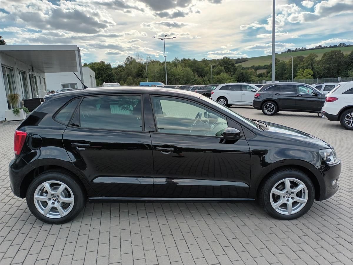 Volkswagen Polo, 1,2 TSI,66KW,SERVISKA,KLIMA, - fotka 4