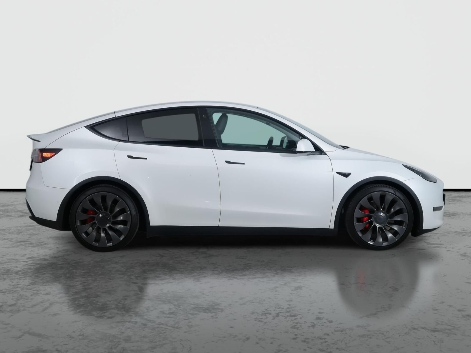 Tesla Model Y, Performance 79kWh, SoH 92% - fotka 6