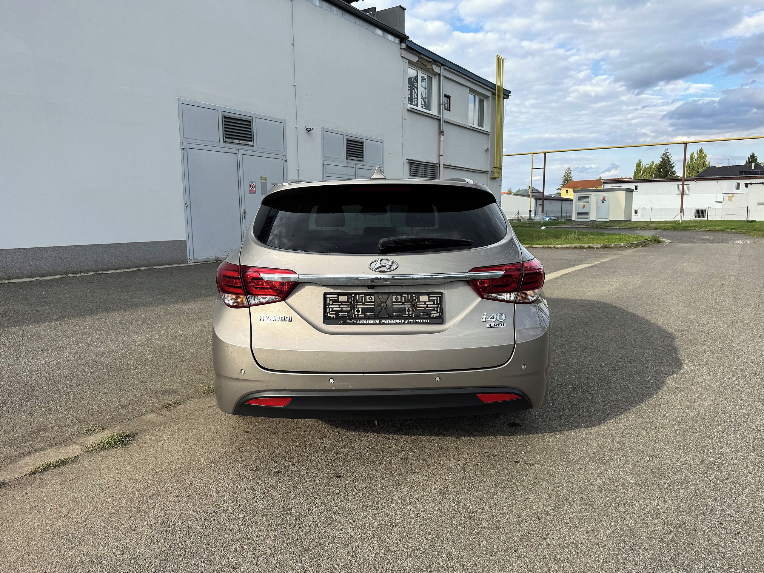 Hyundai i40, Hyundai i40 1.7 CRDi 104 kW ČR - fotka 4