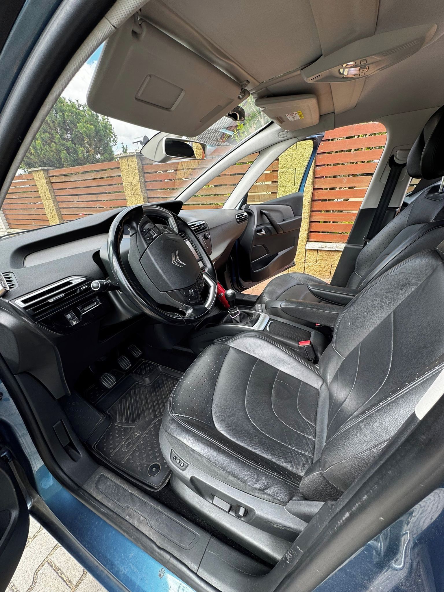 Citroën Grand C4 Picasso, 1,6 HDI - fotka 6