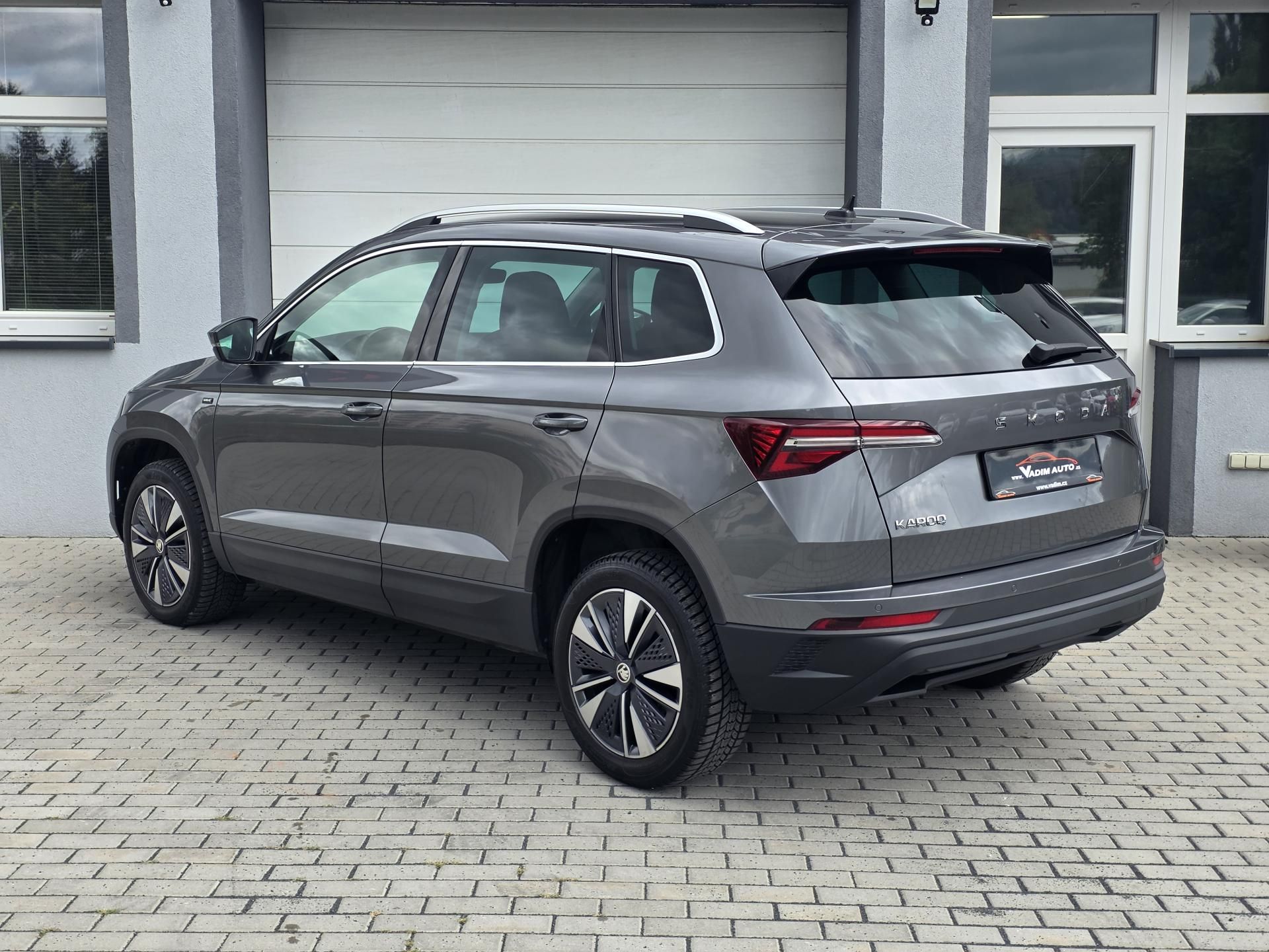 Škoda Karoq, 1.5TSI 110kW DSG DRIVE ČR NOVÉ - fotka 4