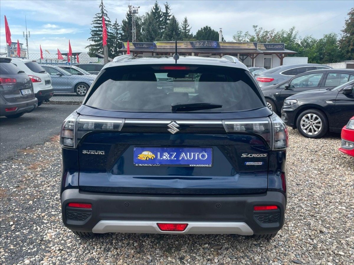 Suzuki SX4, 1,4 HYBRID - fotka 5