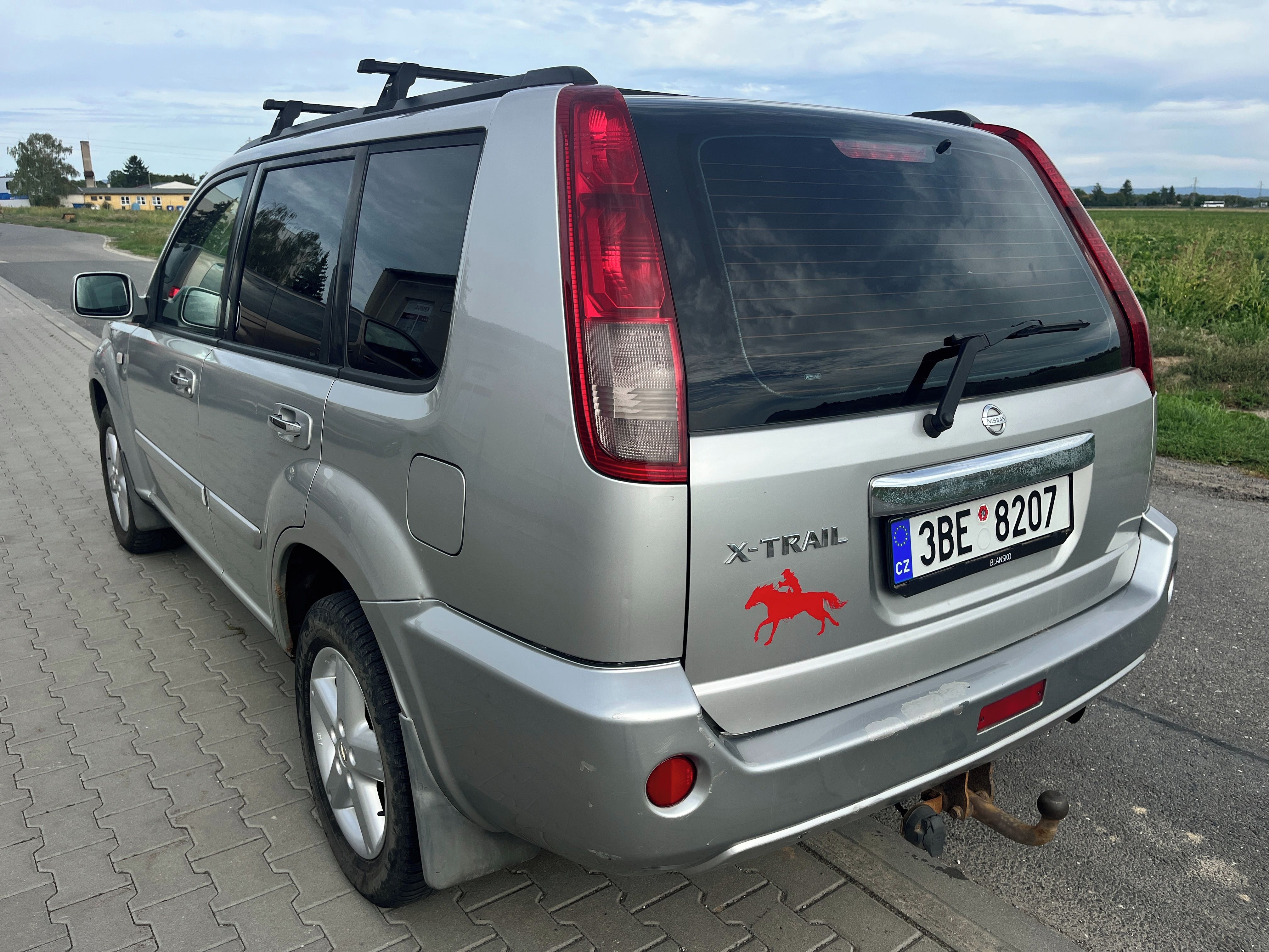 Nissan X-Trail, 2.2 dci 100kW - fotka 3