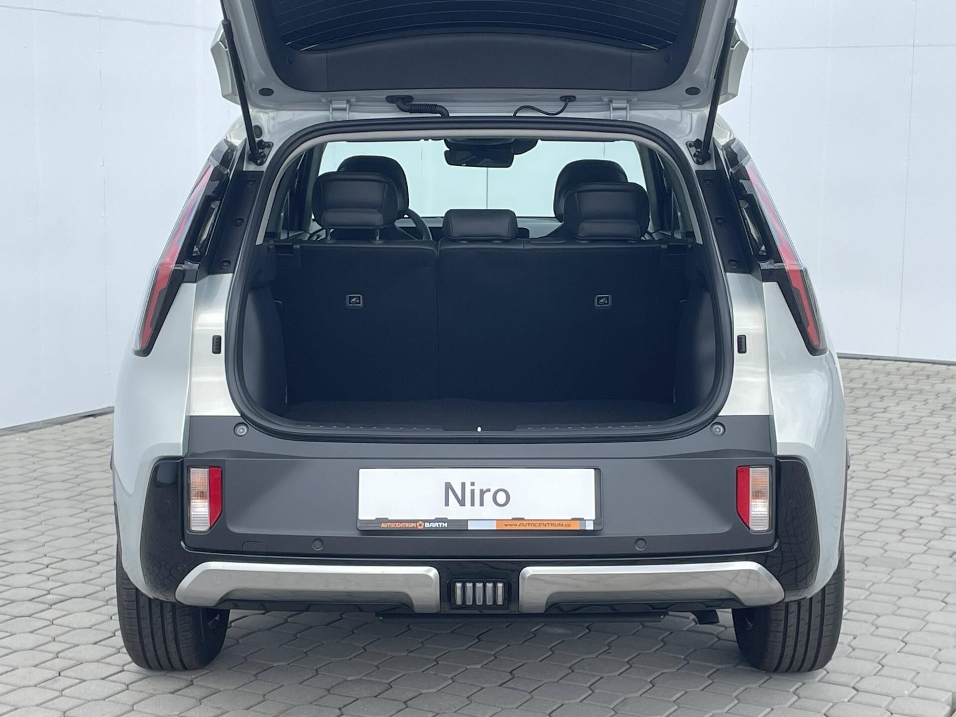 Kia Niro, STYLE 6DCT 1,6 GDi - fotka 4