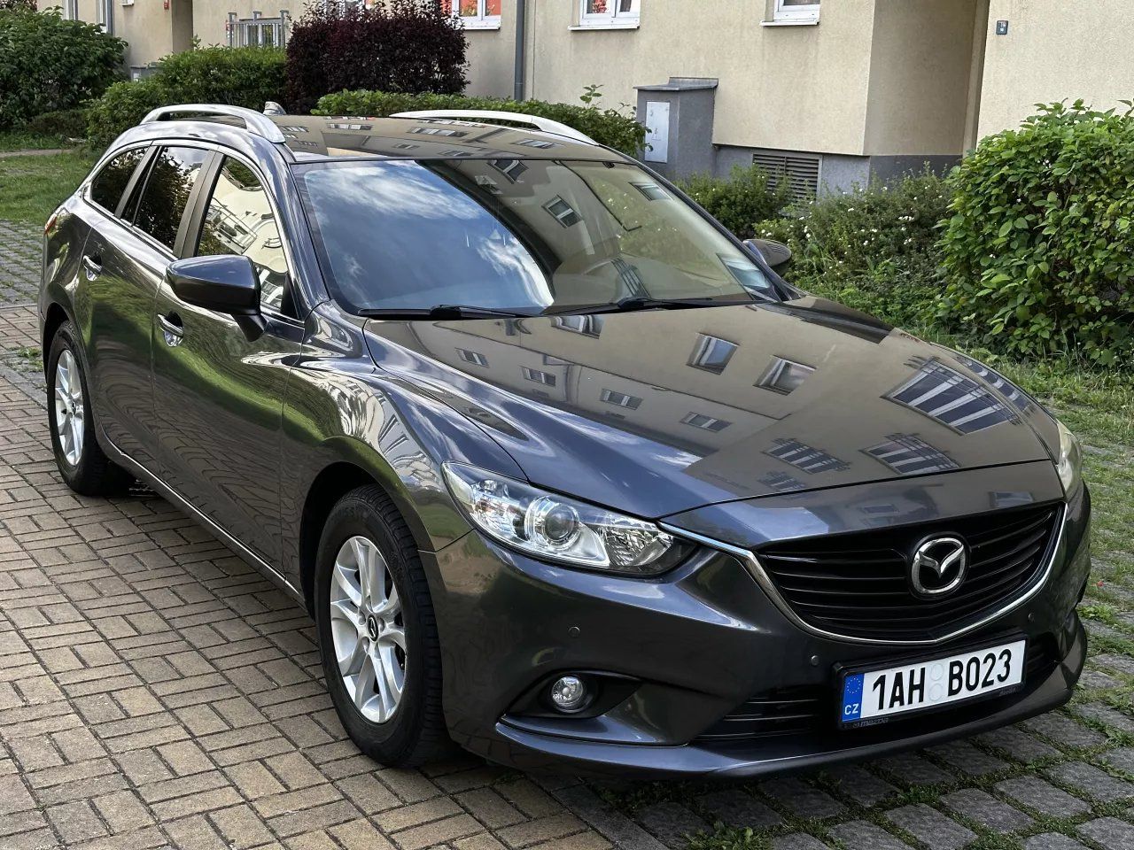 Mazda 6, 2.2 D GJ Combi Navi ALU R17 - fotka 3