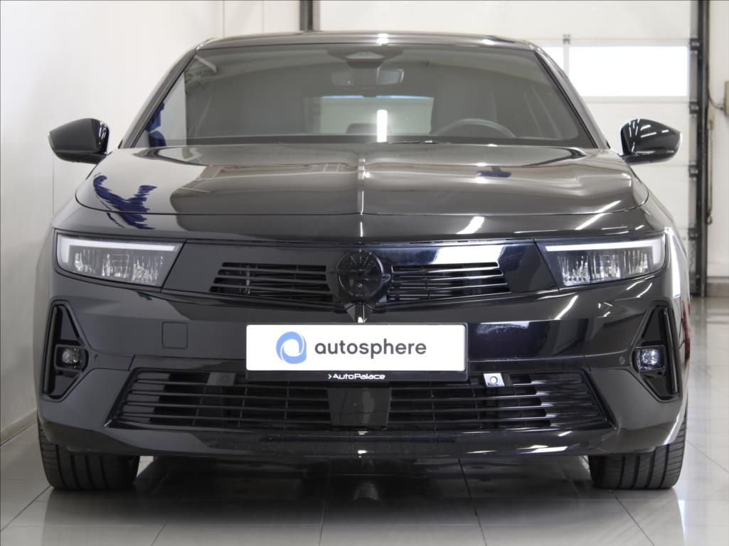 Opel Astra, 1,6 PHEV 180k. GS-line 15tkm. - fotka 2