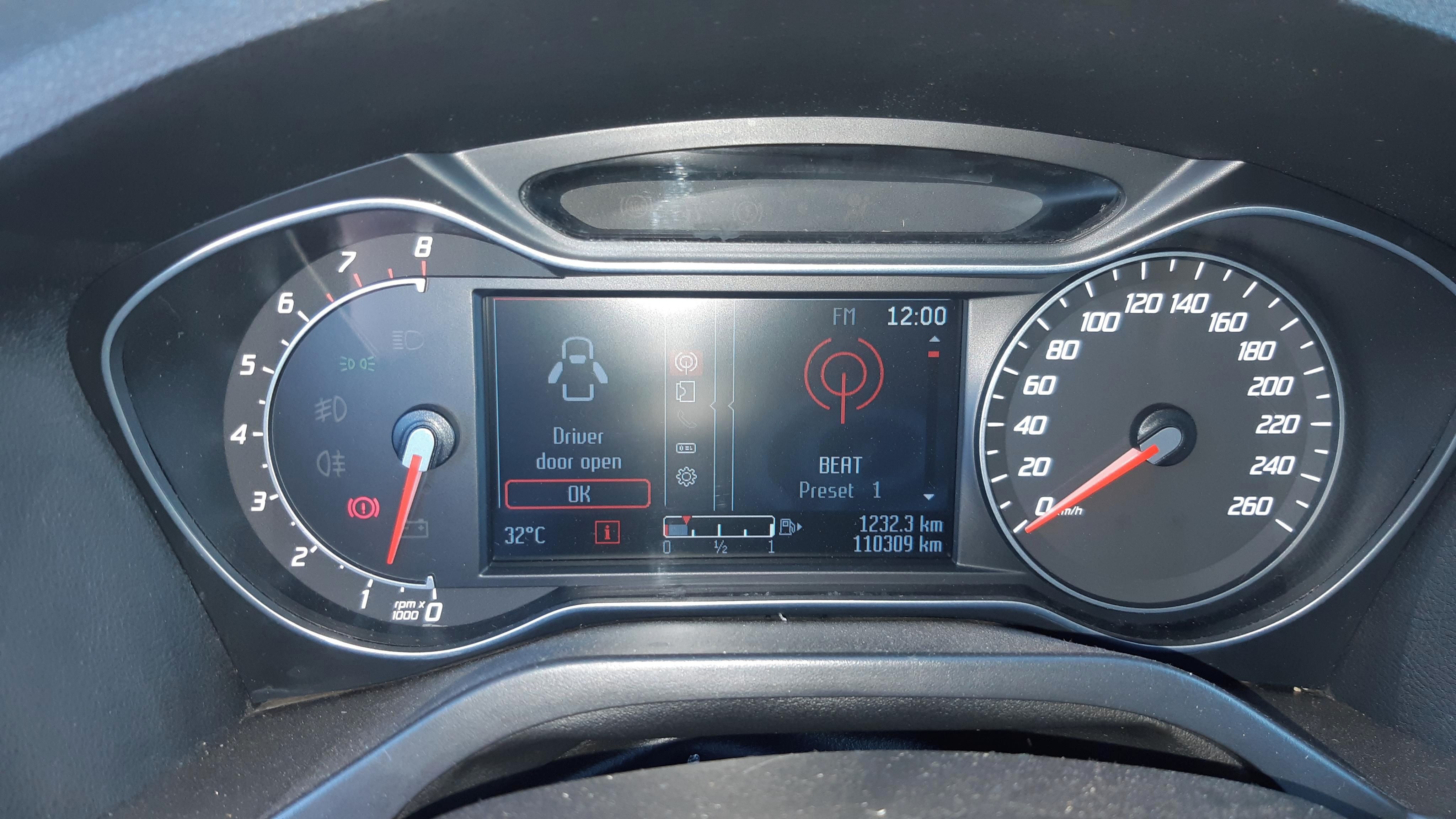 Ford S-MAX, 1.6 ecoboost 118kw 2011rok - fotka 6