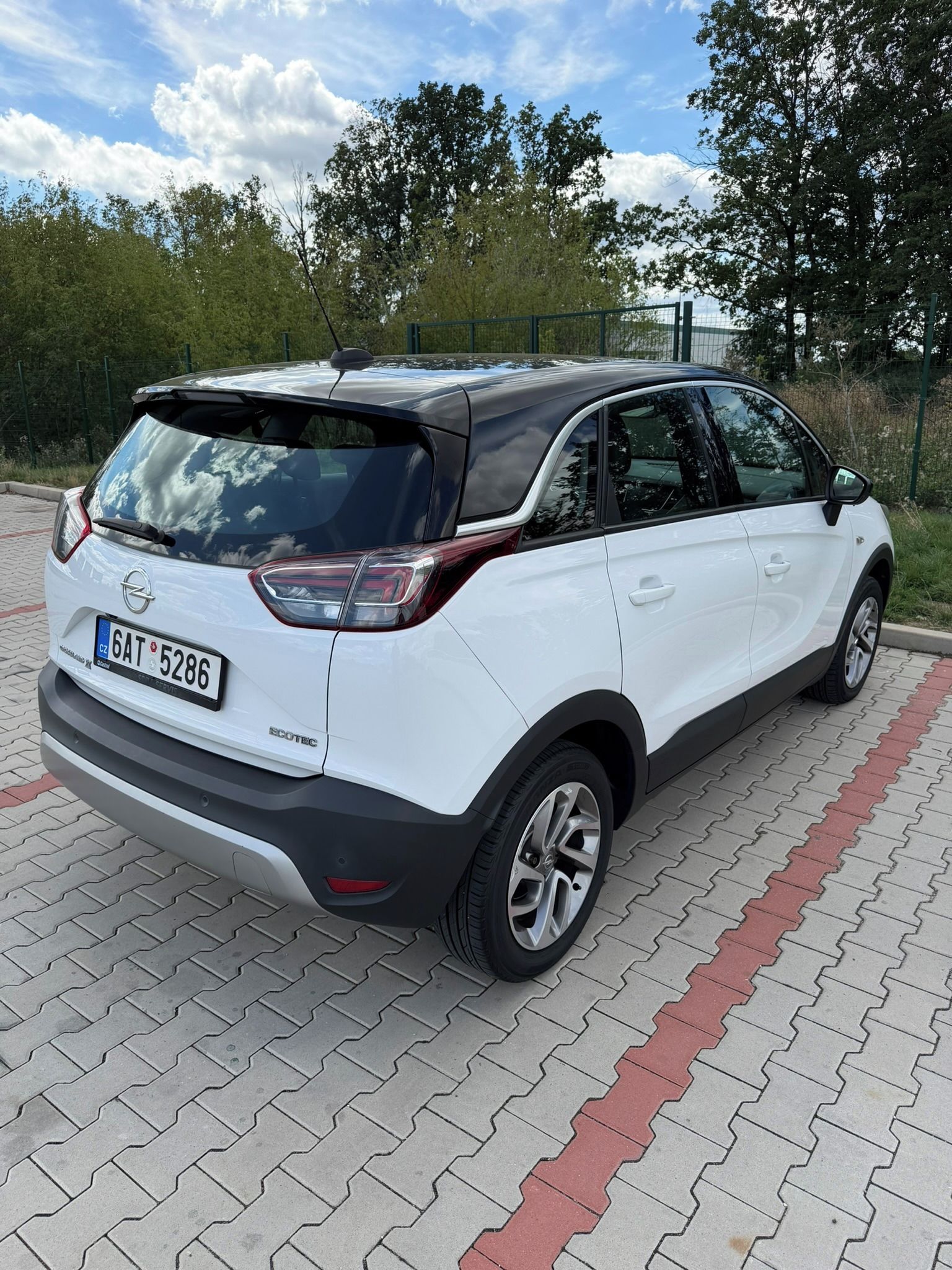 Opel Crossland X, 1.2 81kw - fotka 5