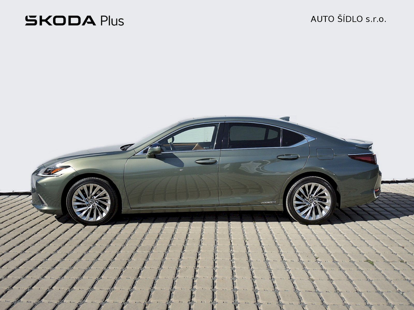 Lexus ES 300h, 2.5 HEV Luxury - fotka 3
