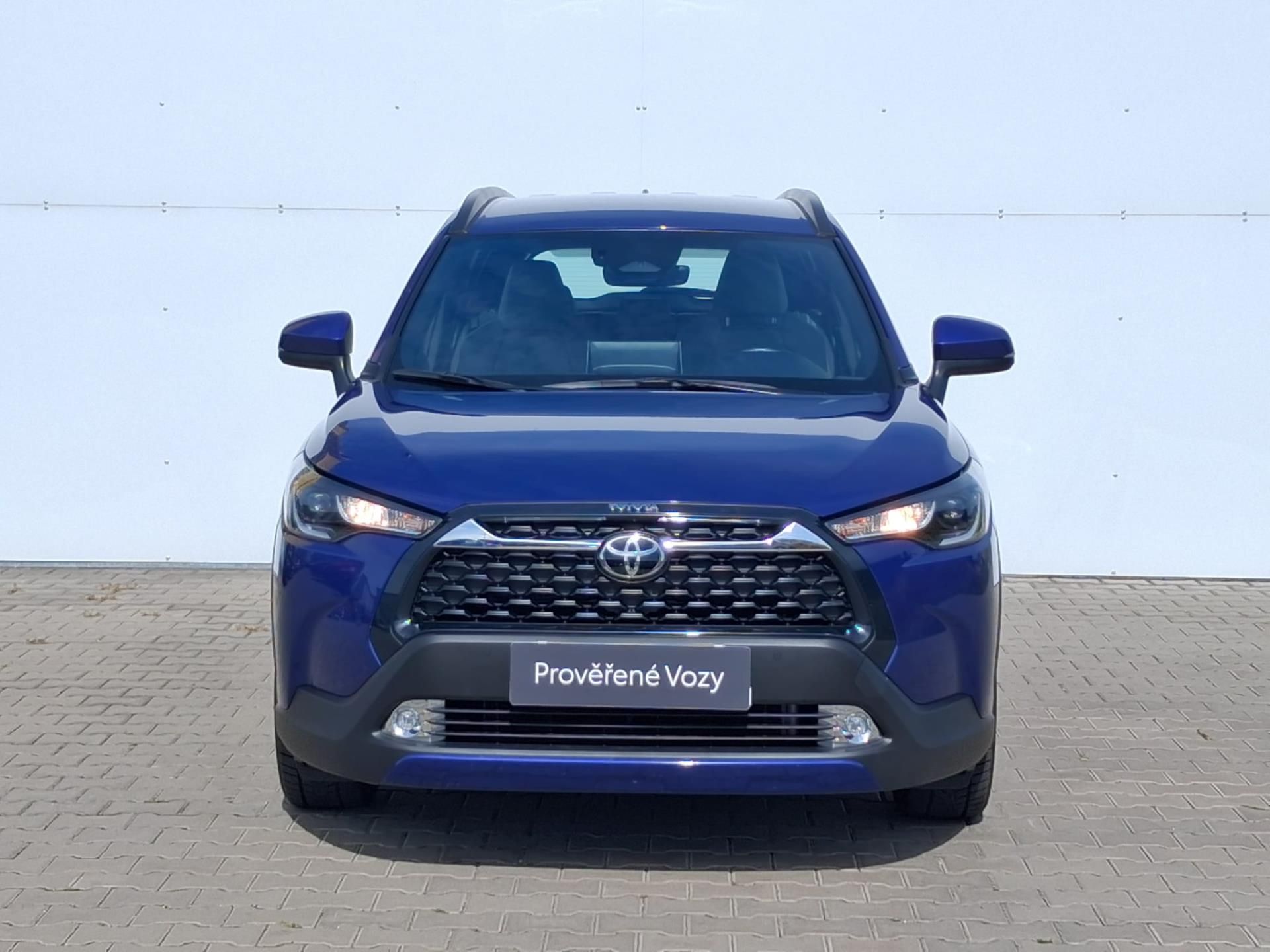 Toyota Corolla Cross, 2.0 HSD e-CVT Comfort - fotka 4