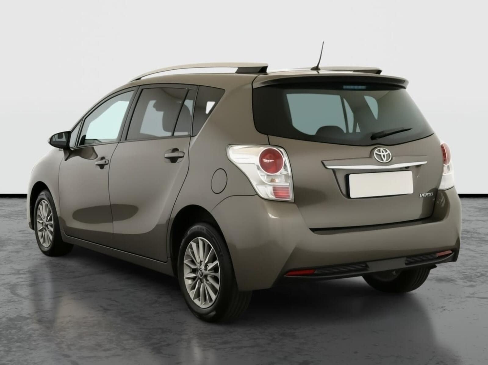 Toyota Verso, 1.8 Valvematic, Automat - fotka 4