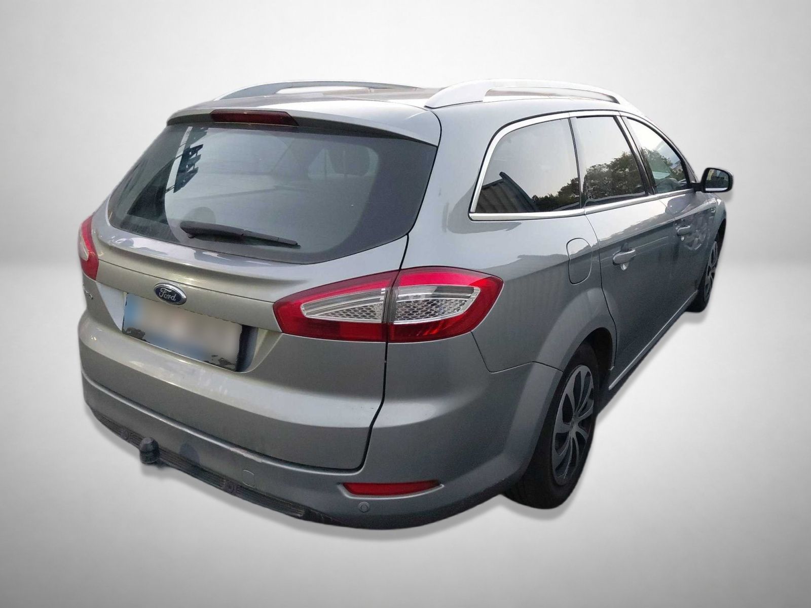 Ford Mondeo, 2.0 TDCi, Navi, Xenony - fotka 2