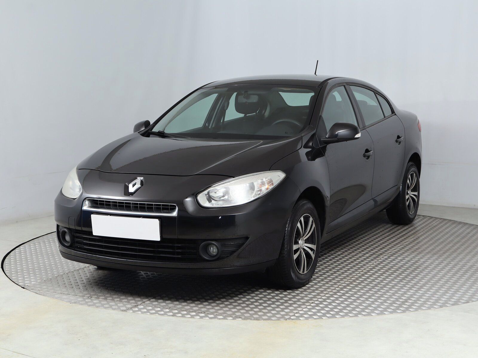 Renault Fluence, 1.6 16V, NOVÁ CENA, Klima - fotka 2