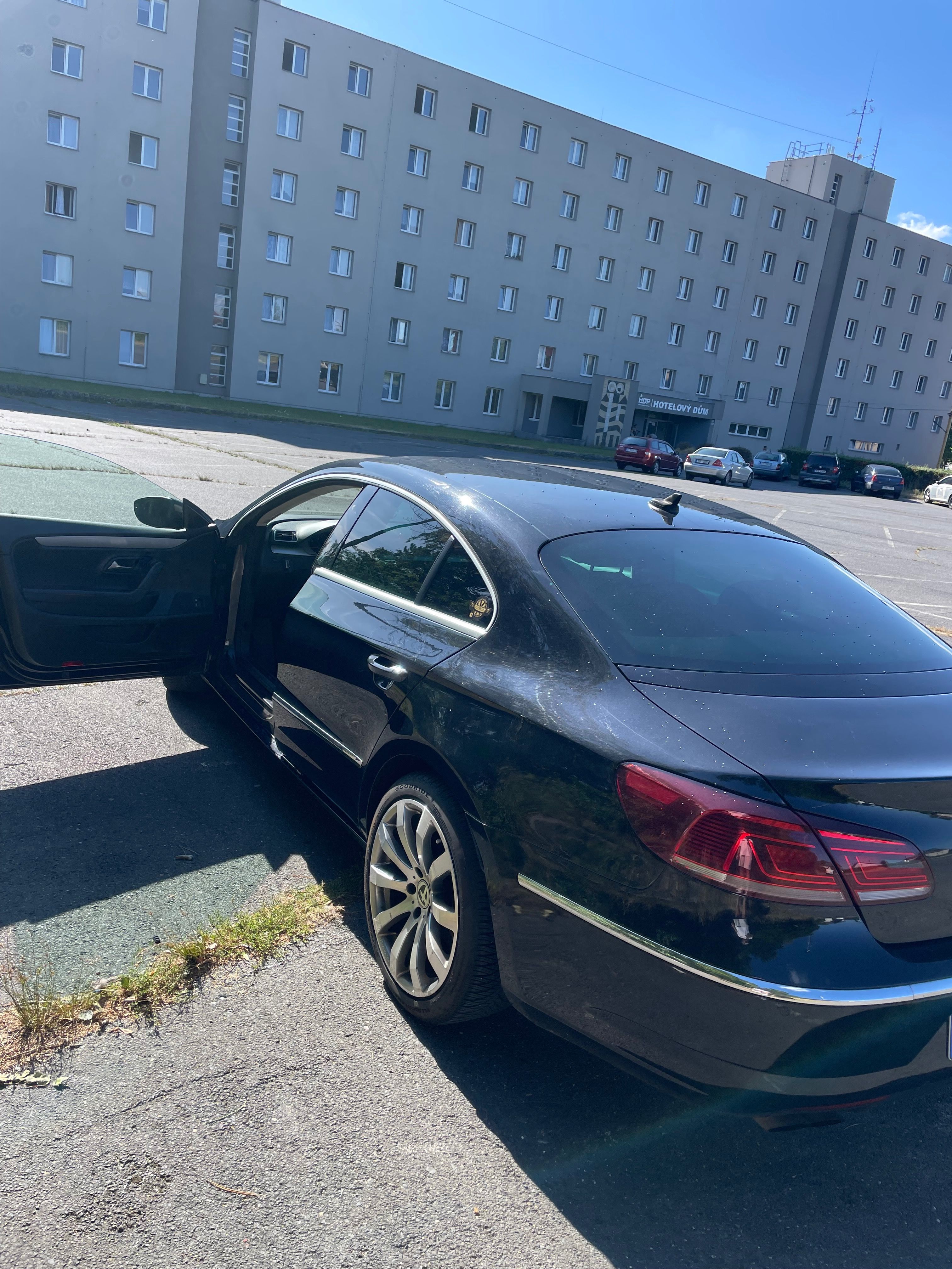 Volkswagen CC, V super stavu - fotka 4