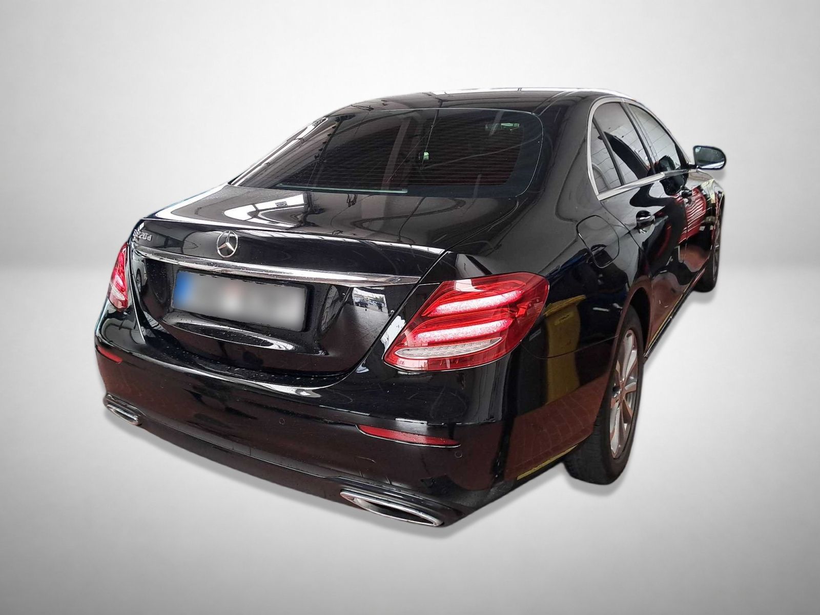 Mercedes-Benz Třídy E, 220 d, Automat, Kůže, Navi - fotka 2