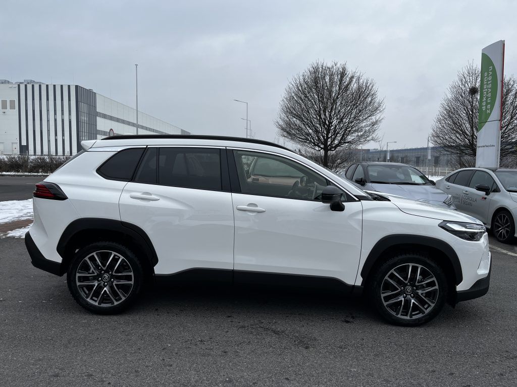 Toyota Corolla Cross, 1.8 Hybrid Style ODBĚR 12/2026 - fotka 3
