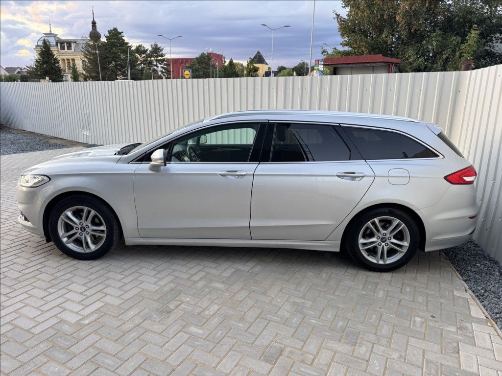 Ford Mondeo, 2,0 TDCi TITANIUM tažné ČR - fotka 4