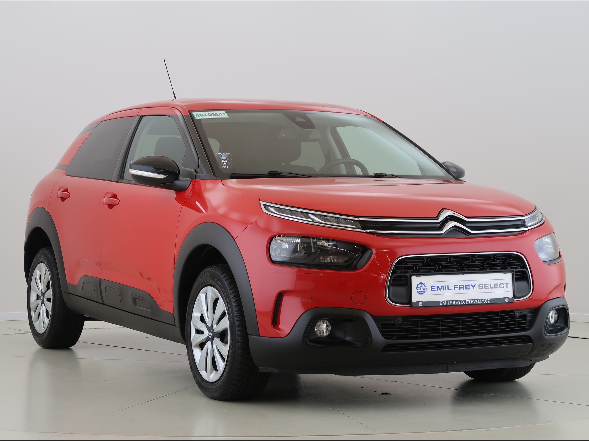 Citroën C4 Cactus, 1.2,PureTech,Shine,CZ,Automat - fotka 3