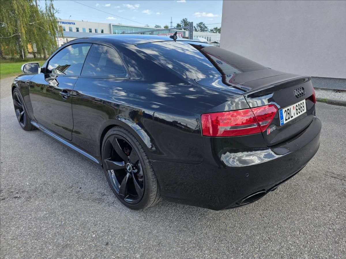 Audi RS5, 4,2 FSI V8 331KW QUATTRO  4.2F - fotka 4