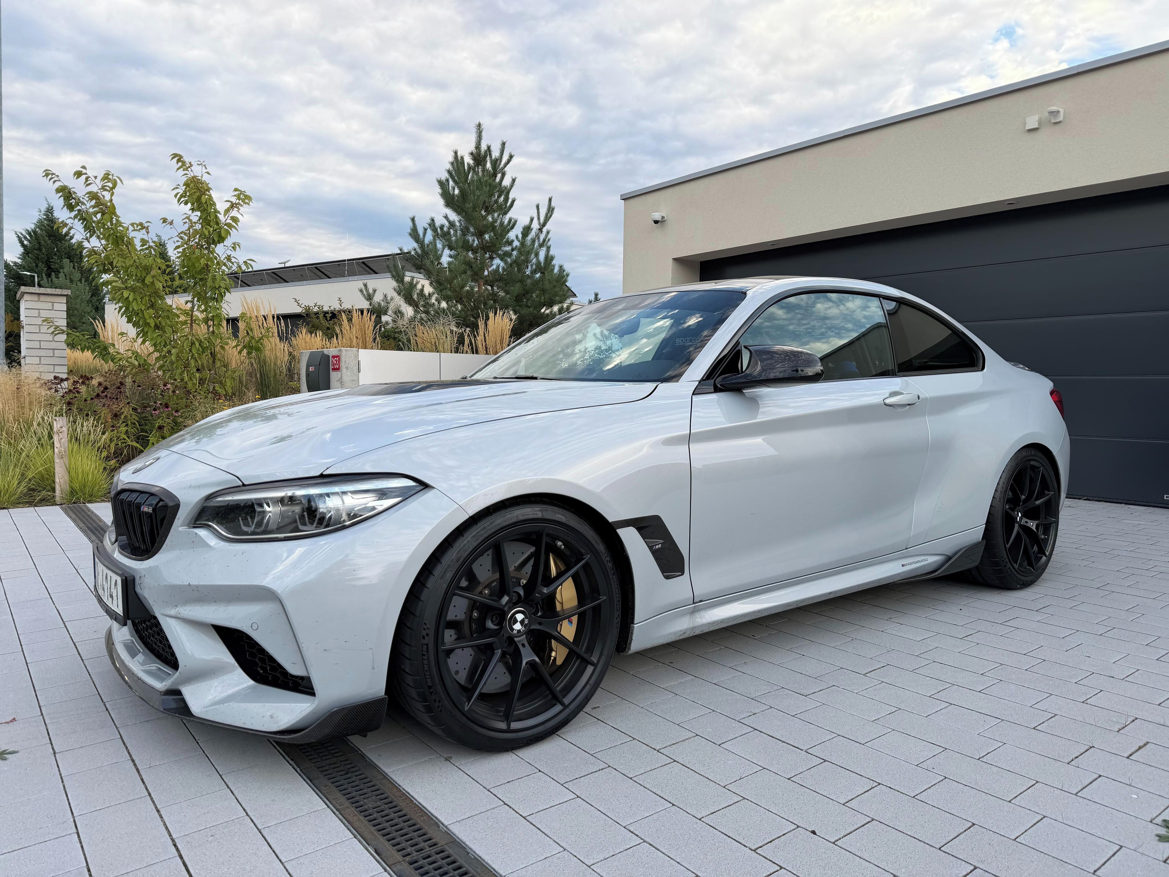 BMW M2, auto s emocí na víkend - fotka 5