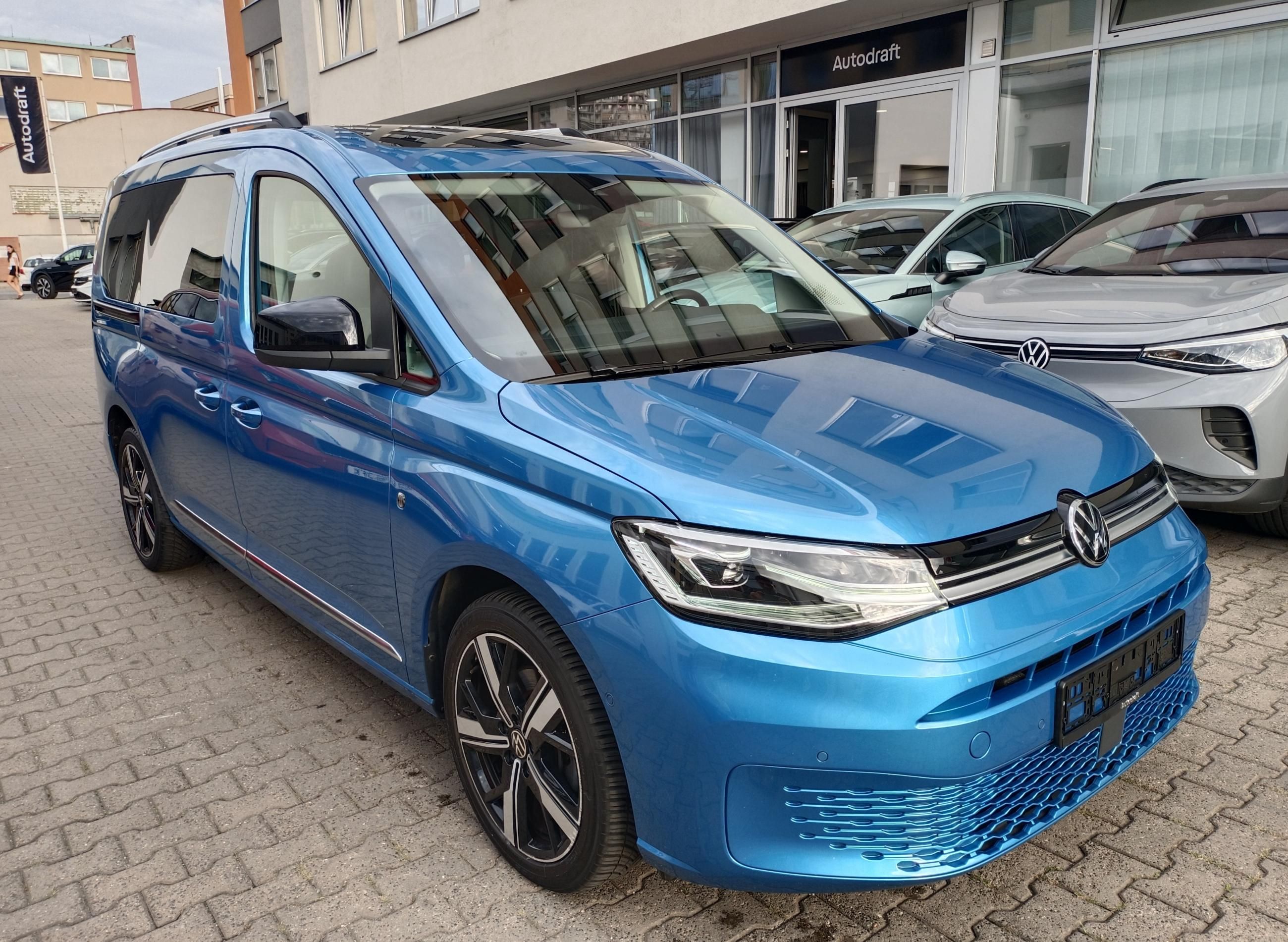 Volkswagen Caddy, TDI DSG Maxi / Webasto / Tažné