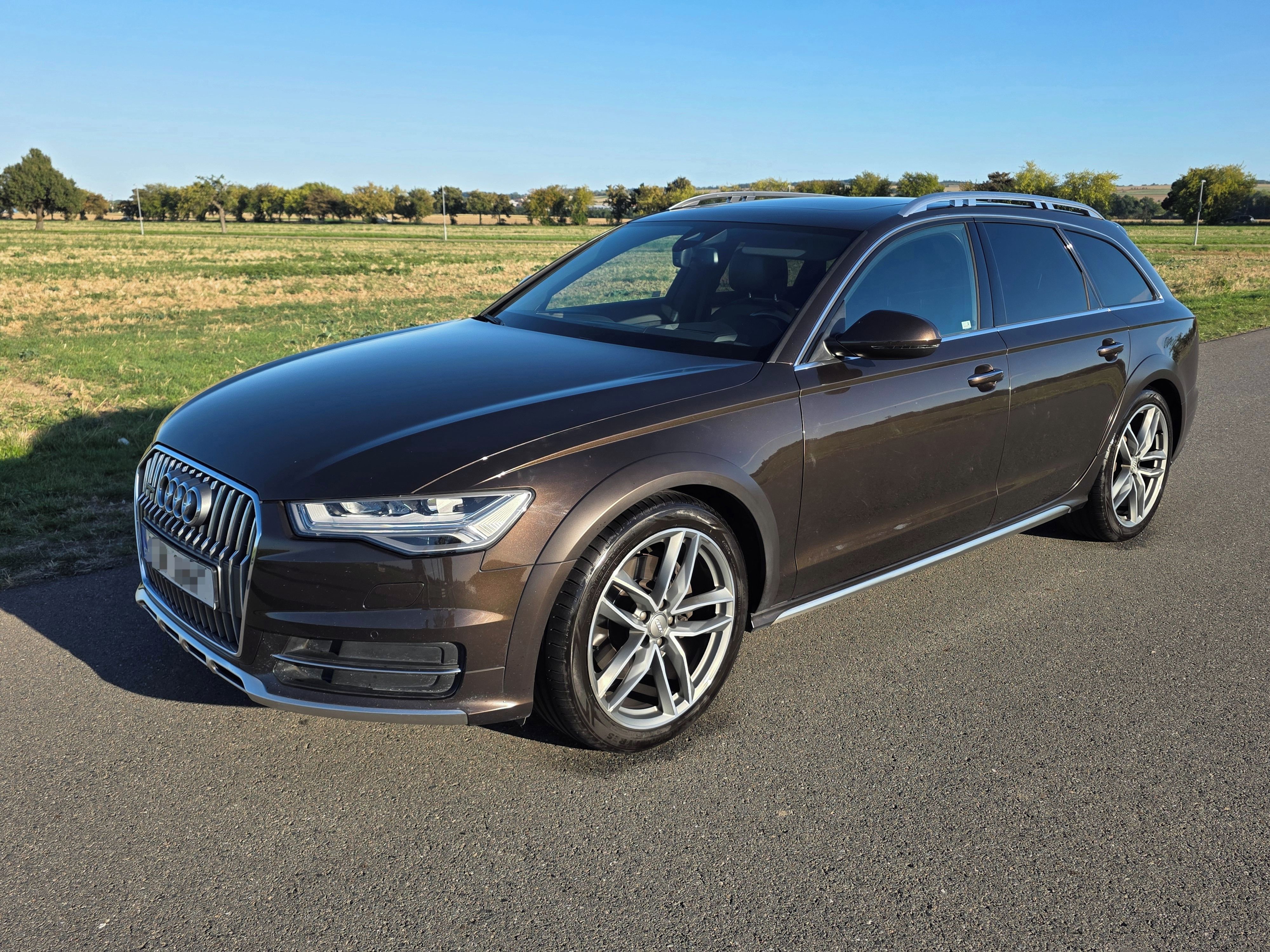 Audi A6 allroad, vzduch, nezávislé, perf. stav