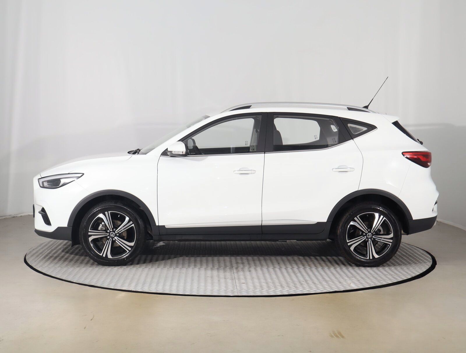 MG ZS, 1.5, Essential Plus - fotka 3