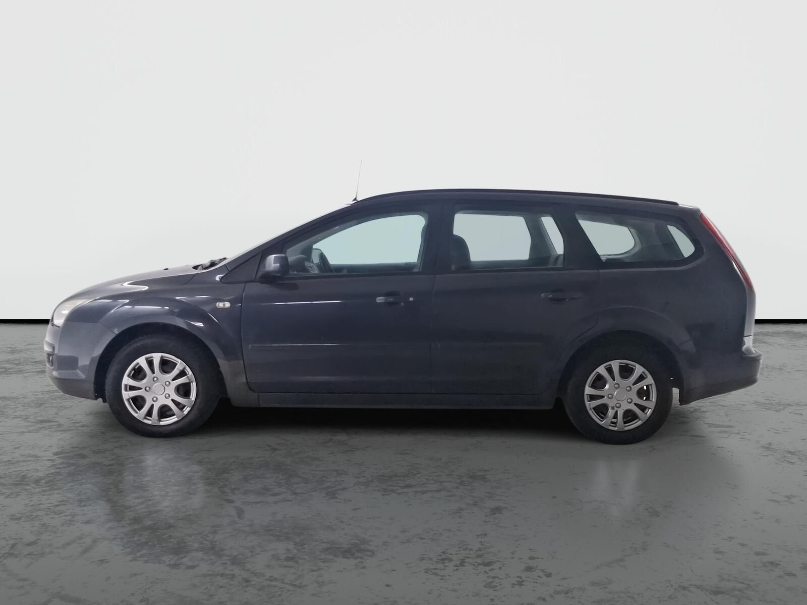 Ford Focus, 1.6 TDCi, Tažné, Klima - fotka 3