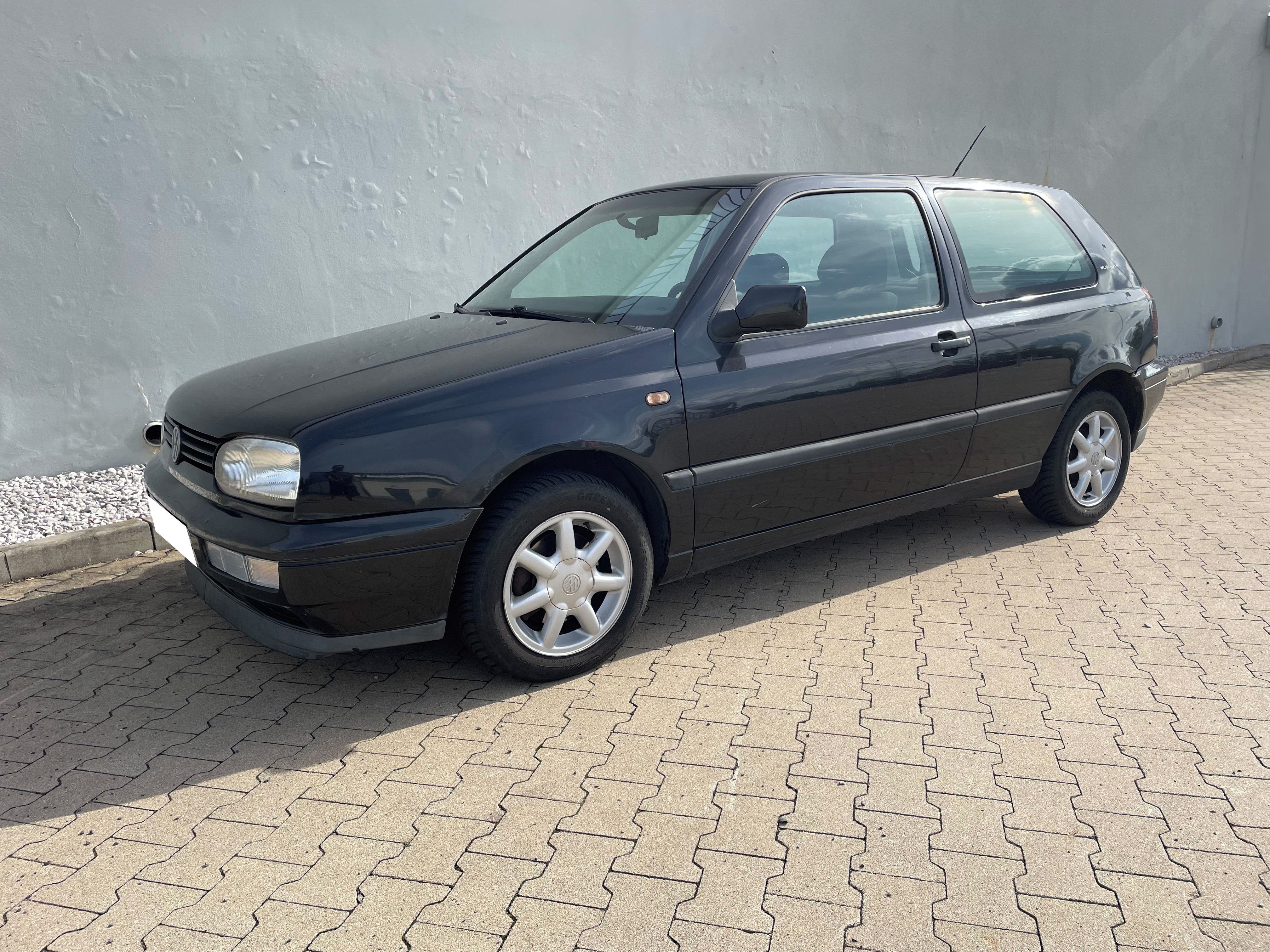 Volkswagen Golf, 1.6
