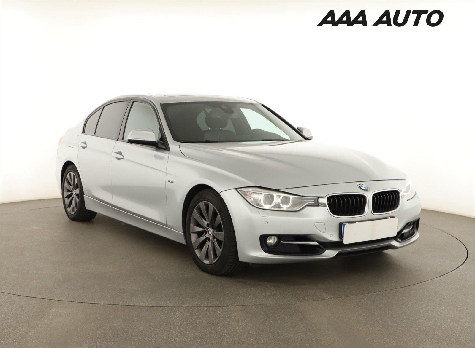 BMW Řada 3, 330 d, Automat, Kůže, Navi