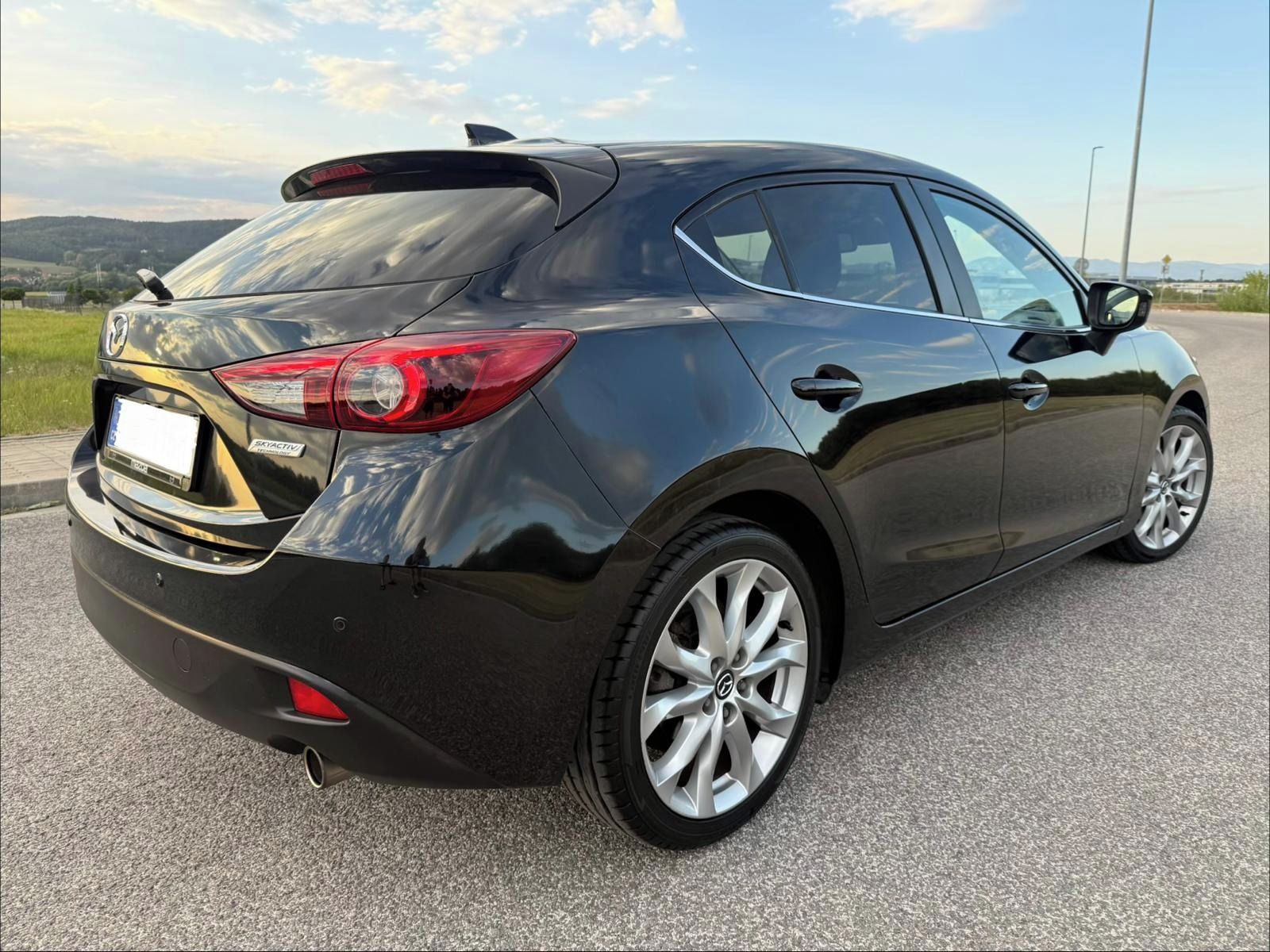 Mazda 3, 2.0 Skyactiv -G120 Revolution - fotka 6