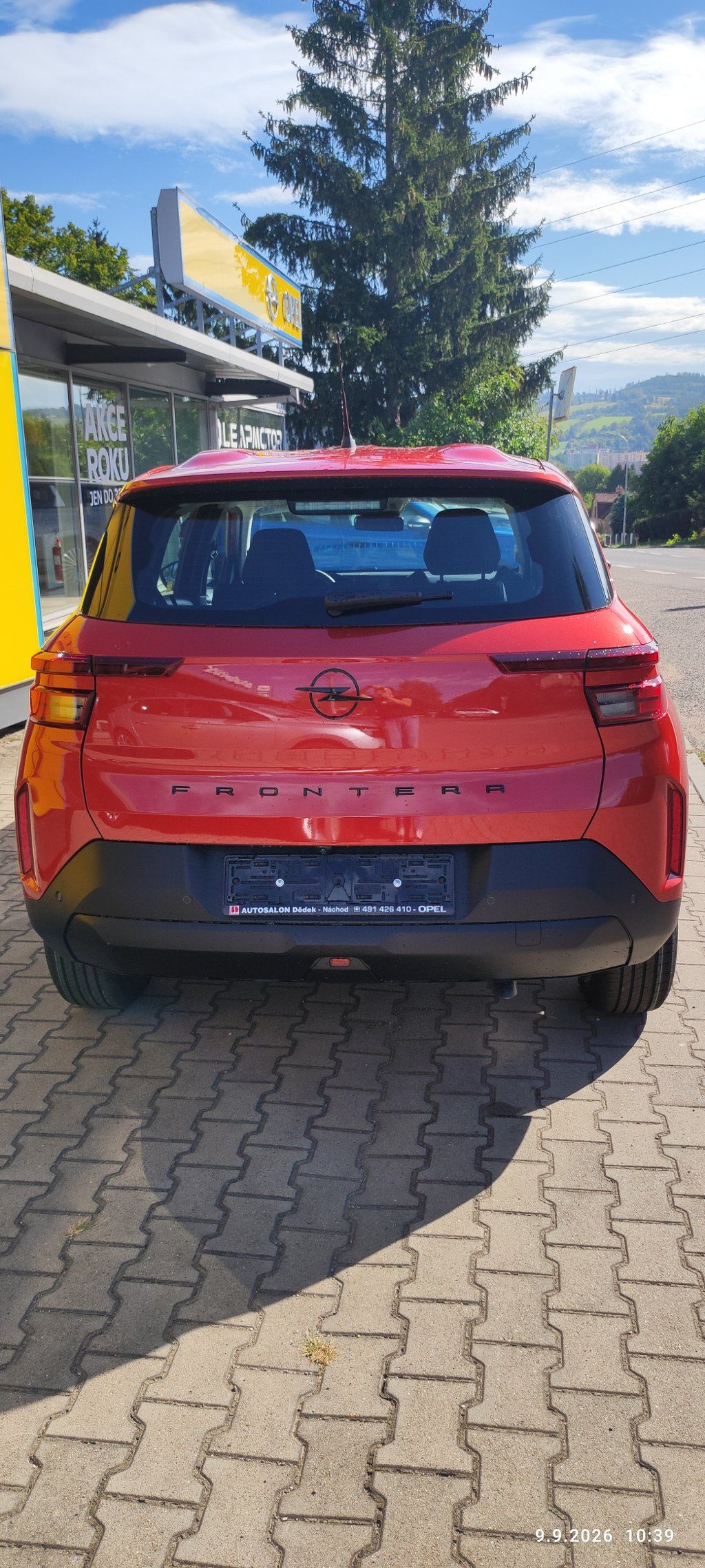 Opel Frontera, HYBRID EDITION 1,2 TURBO 81kW - fotka 6