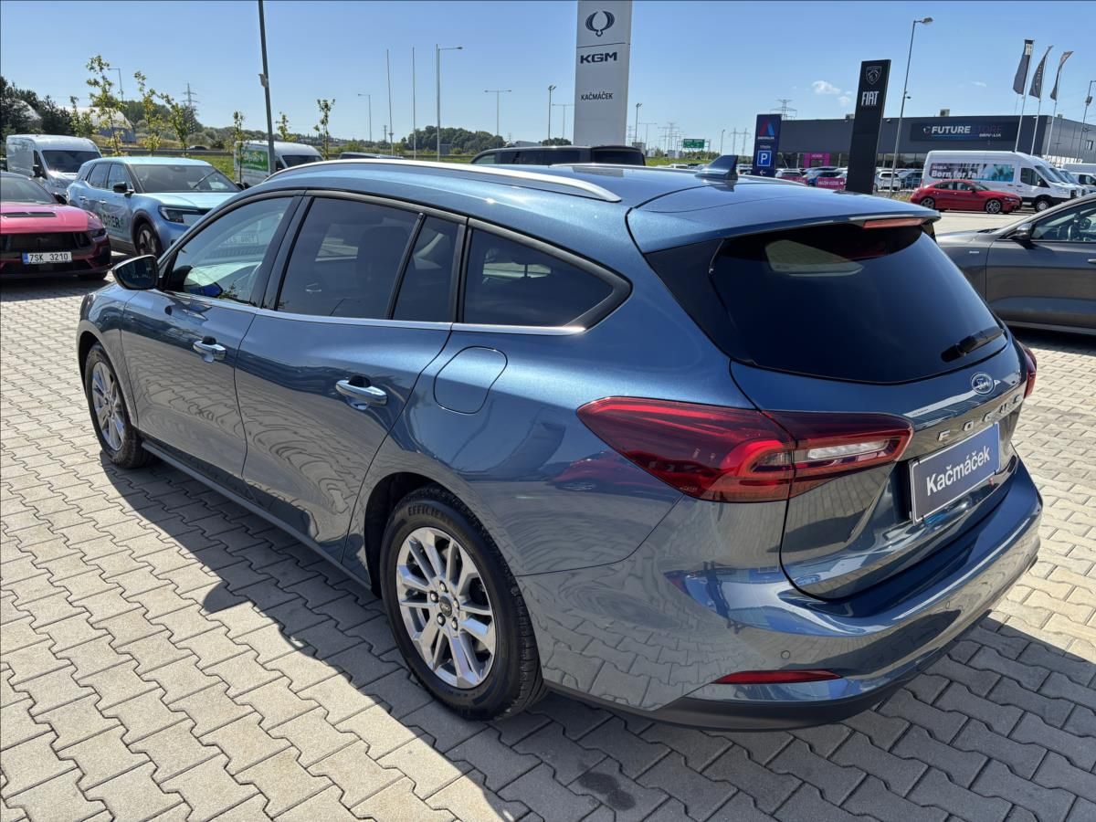 Ford Focus, 1,0 EcoBoost 114kW Titanium - fotka 3