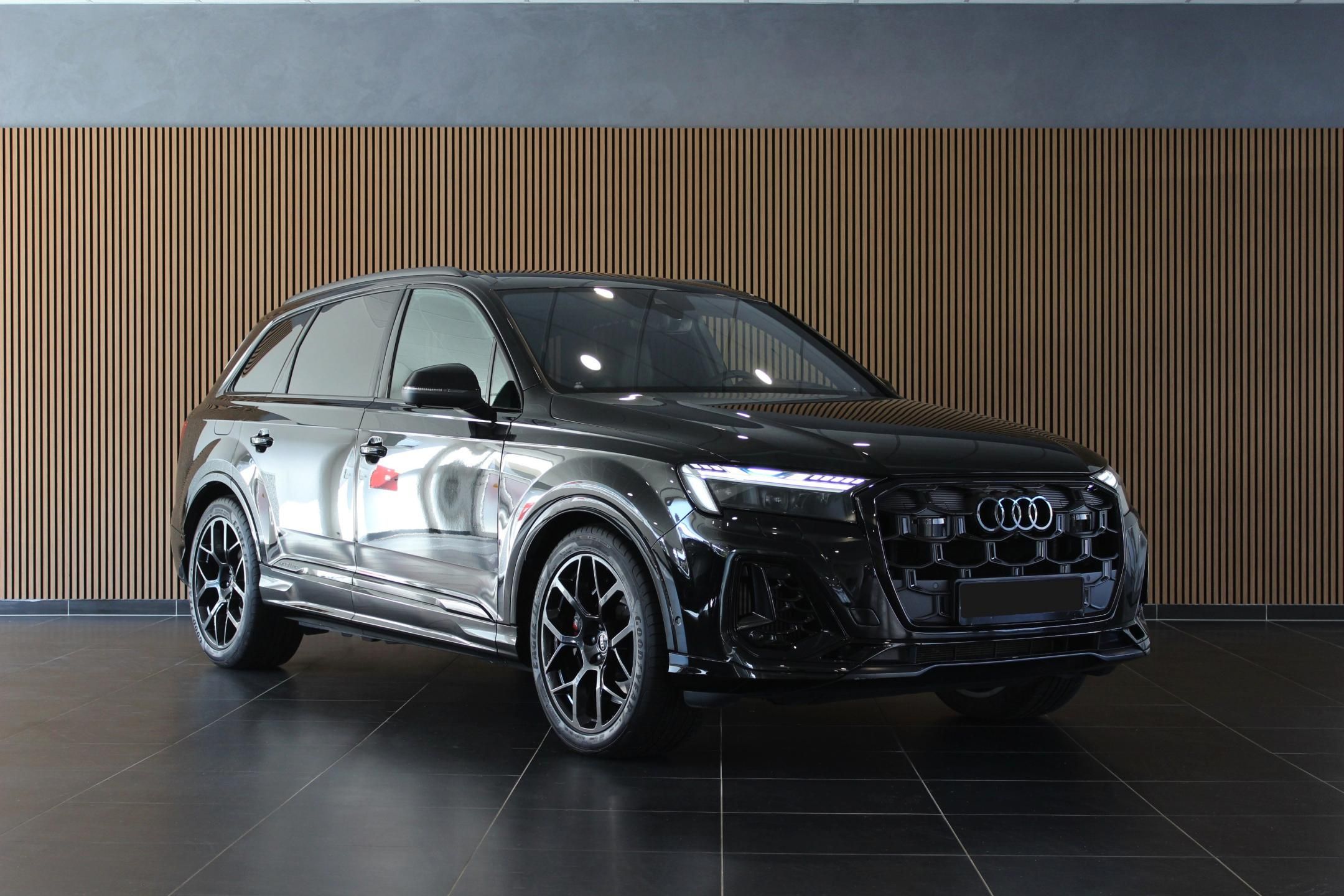 Audi SQ7, Laser B&O-Adv Masáž Night-Vis. - fotka 2
