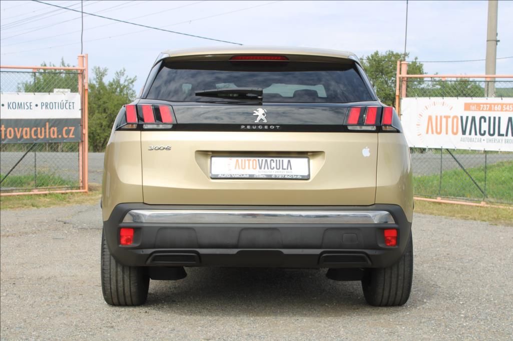Peugeot 3008, 1,6 HDi  1.maj., ČR, serviska - fotka 6