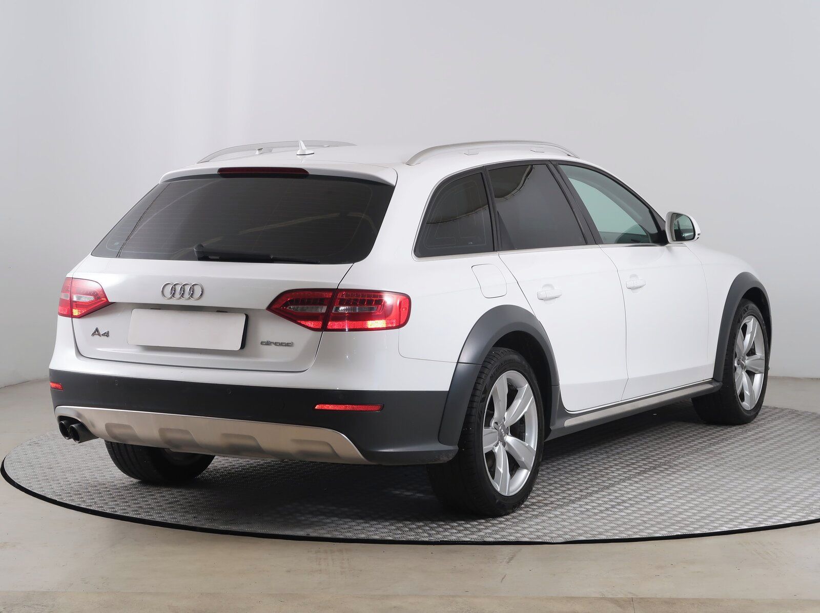 Audi A4 allroad, 2.0 TDI, 4X4, Automat - fotka 5