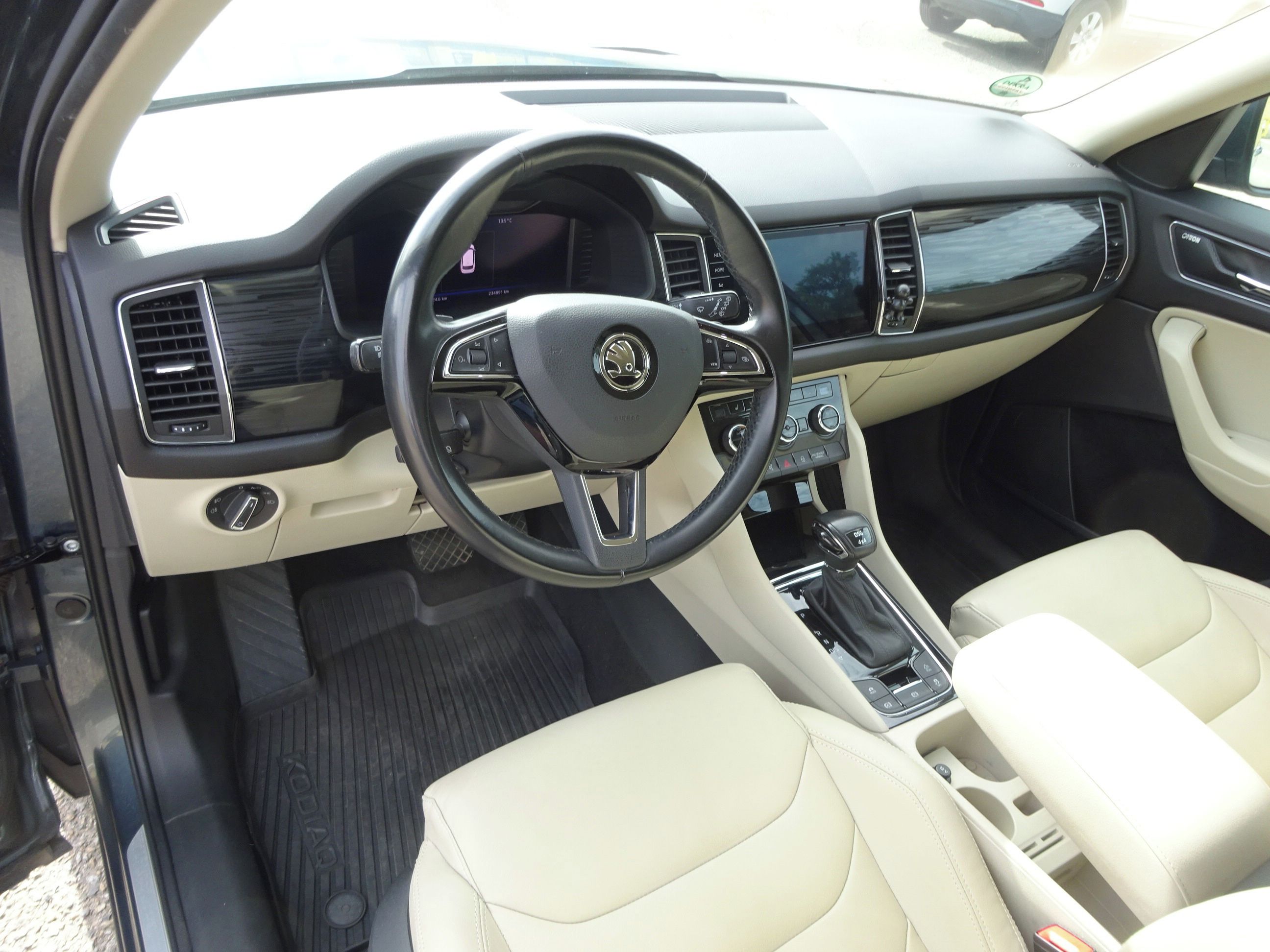 Škoda Kodiaq, 2.0 TDI (140 KW) 1.MAJITEL ČR - fotka 5