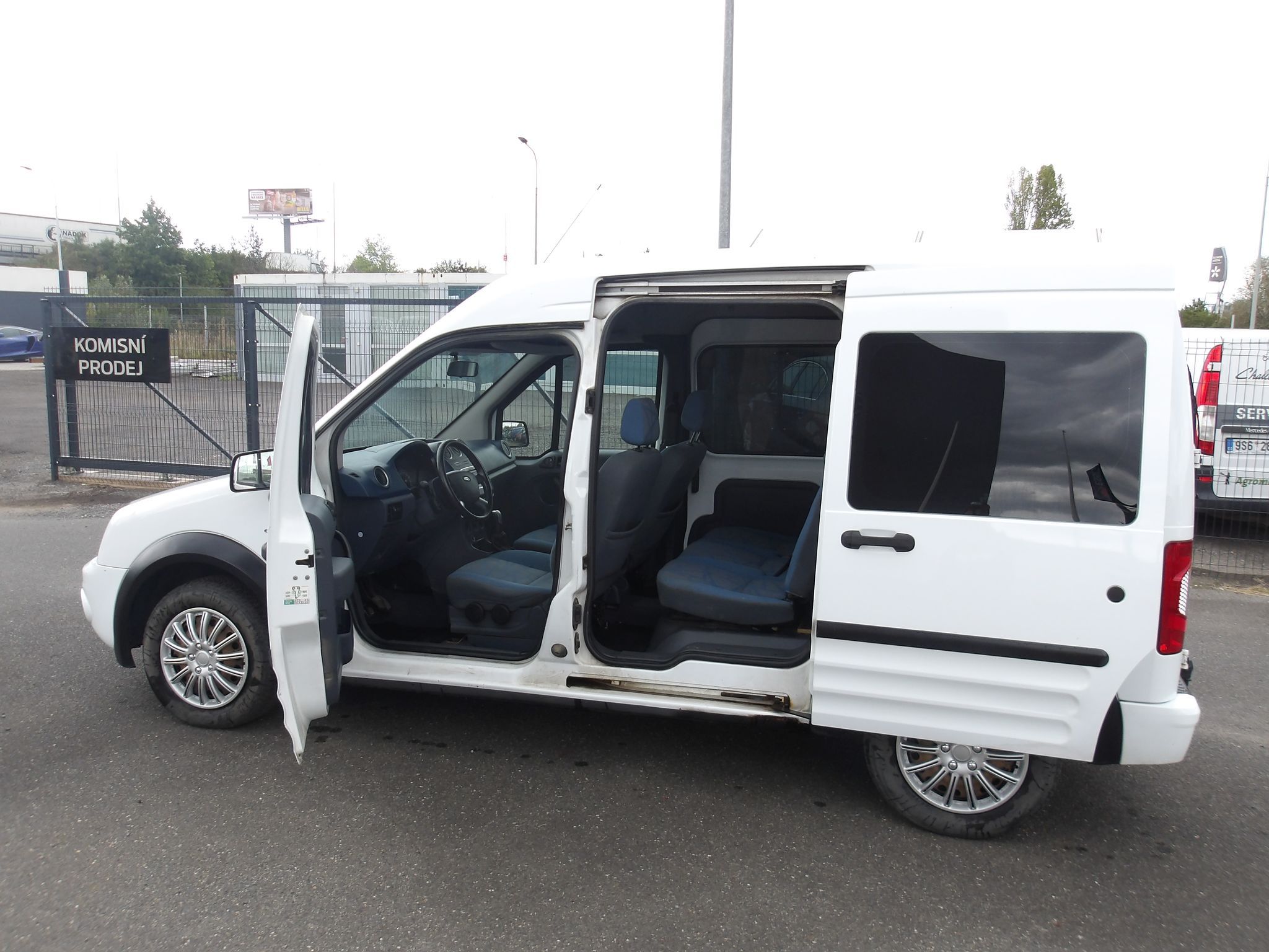 Ford Transit Connect, 1,8TDCi L1H2 ČR NAJ.179000km !
