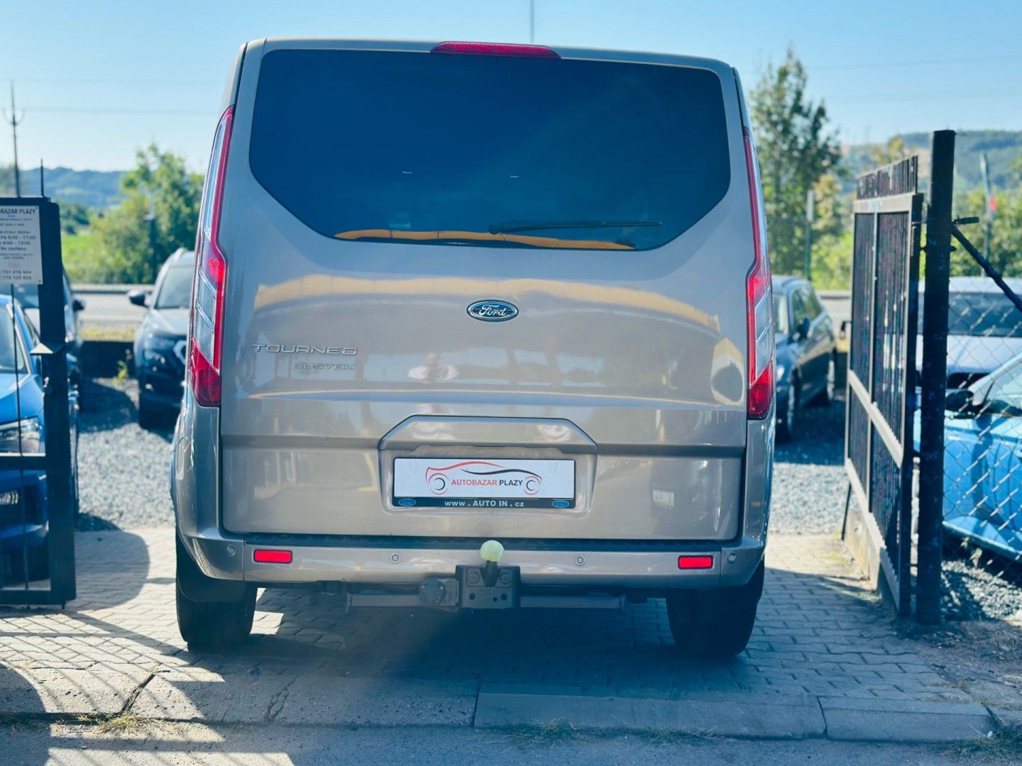 Ford Tourneo Custom, 2.0TDCi TITANIUM, ČR, 1.MAJ. - fotka 5