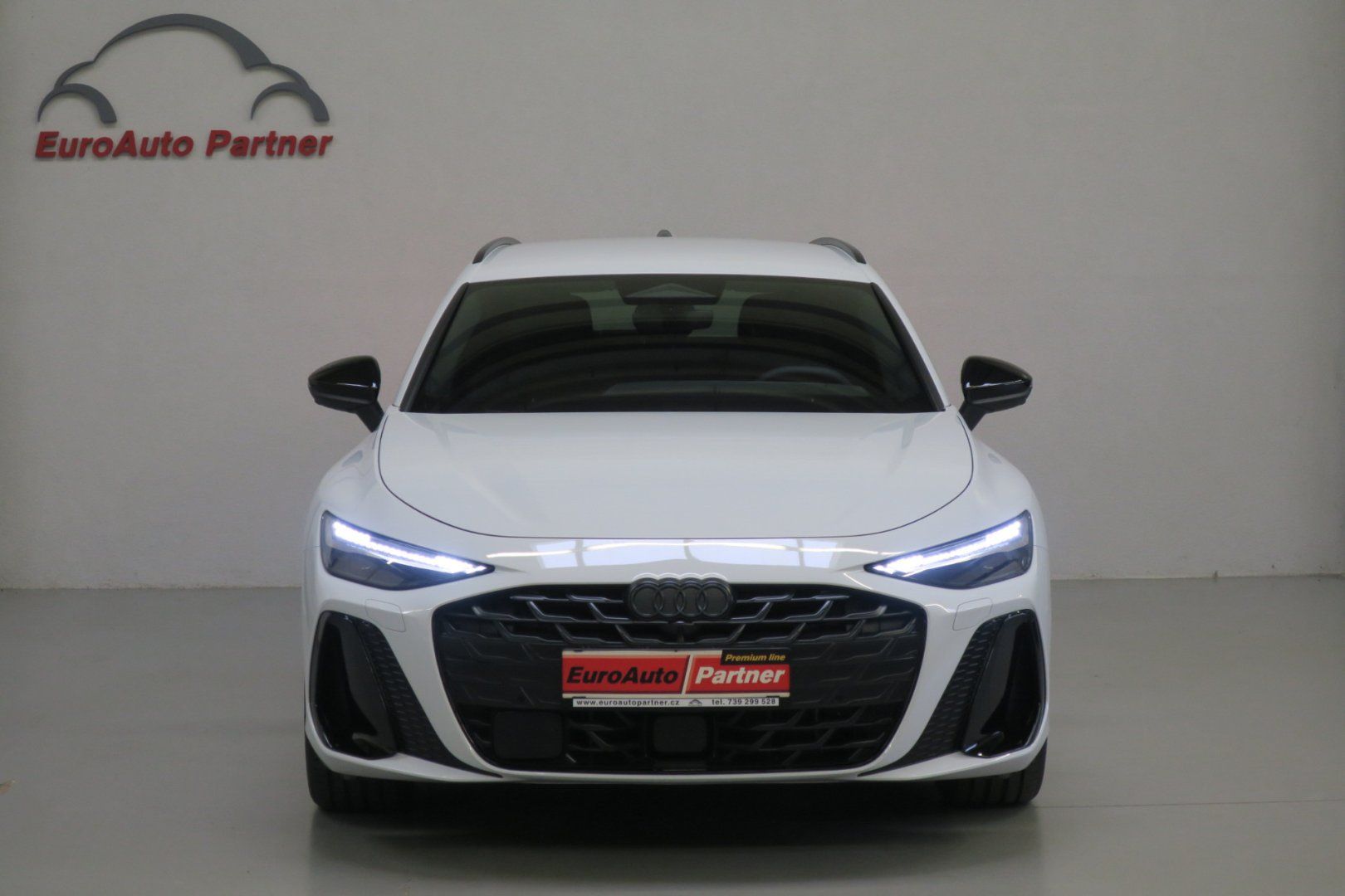 Audi A6, NOVÝ VŮZ 2,0TDI Q. S-tr. Sline - fotka 6