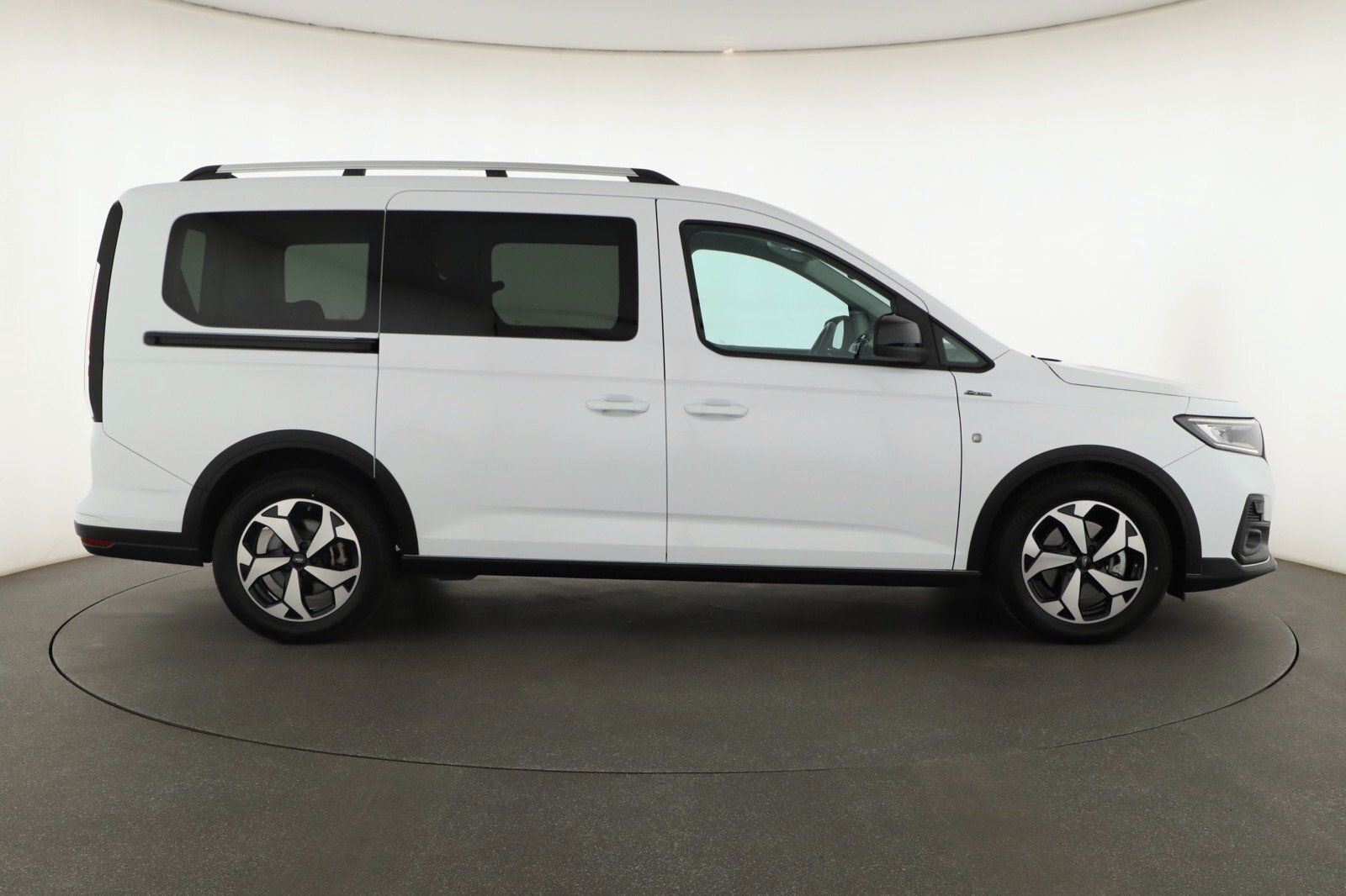 Ford Tourneo Connect, Maxi 2.0 EcoBlue, Active - fotka 6