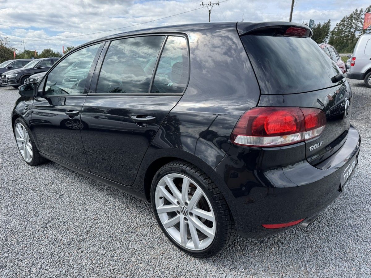 Volkswagen Golf, 2,0   TDI 103KW HIGHLINE - fotka 4