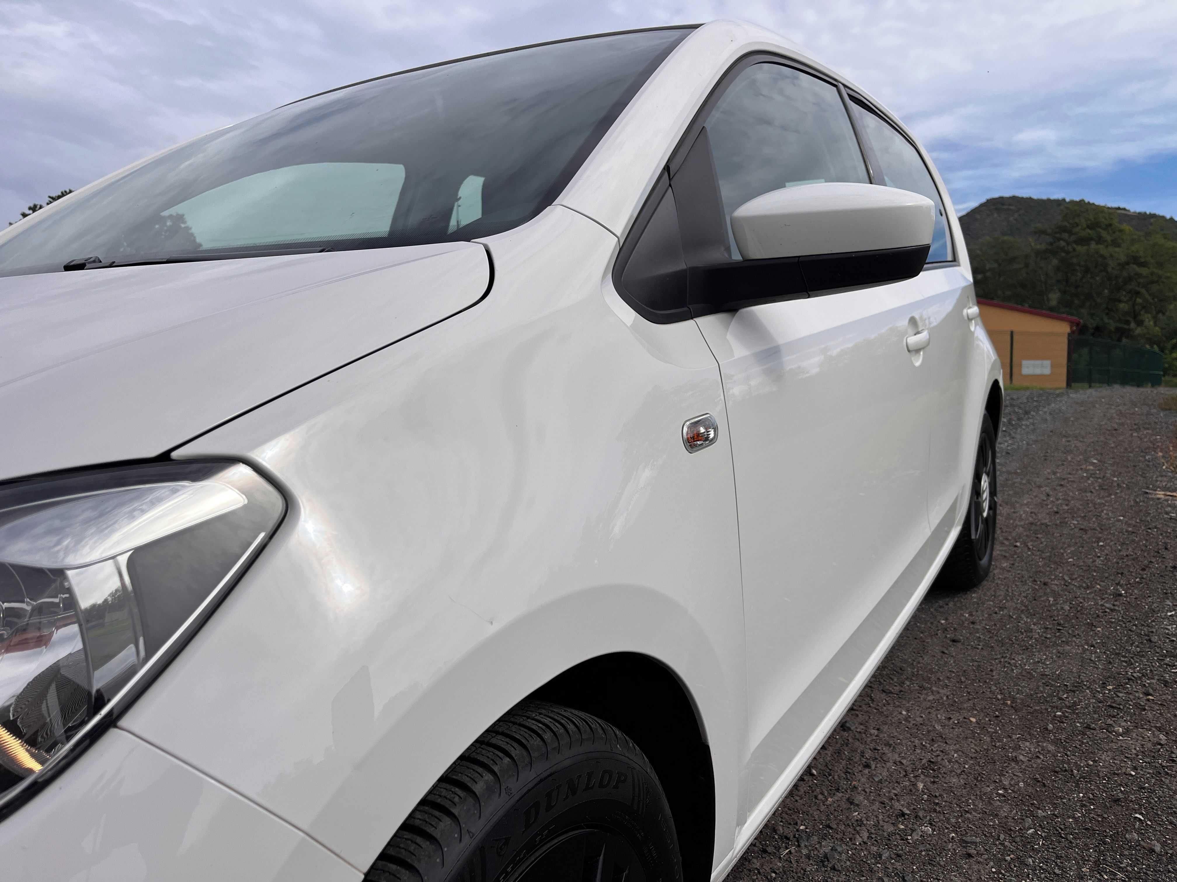Volkswagen Up!, 5DV, VÝHŘEVY, KLIMA, SERVIS! - fotka 5