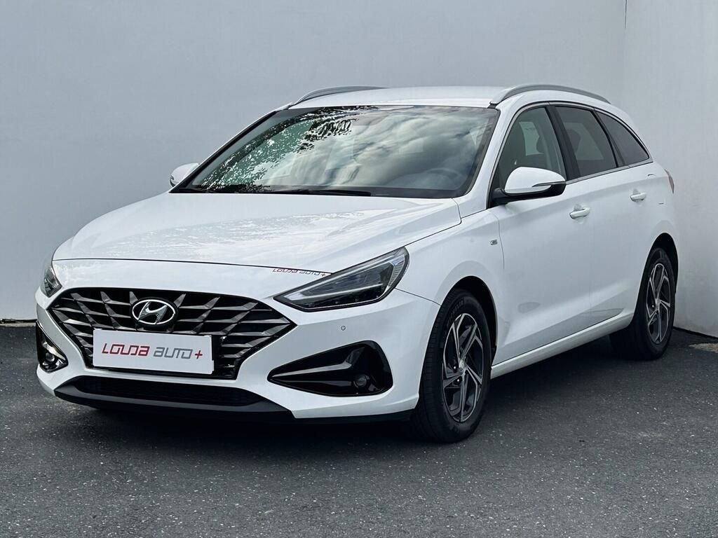 Hyundai i30, Family Smart 1.5 T-GDI 117 kW