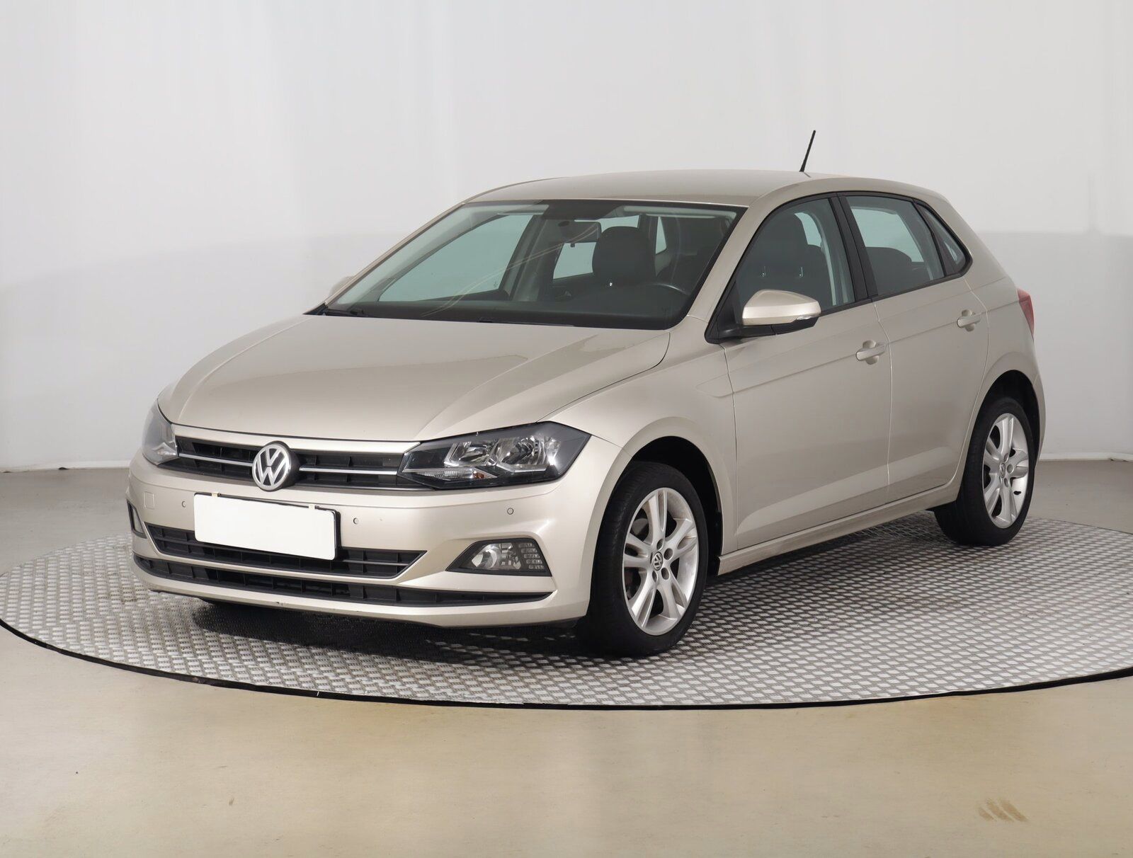 Volkswagen Polo, 1.0 TSI - fotka 2