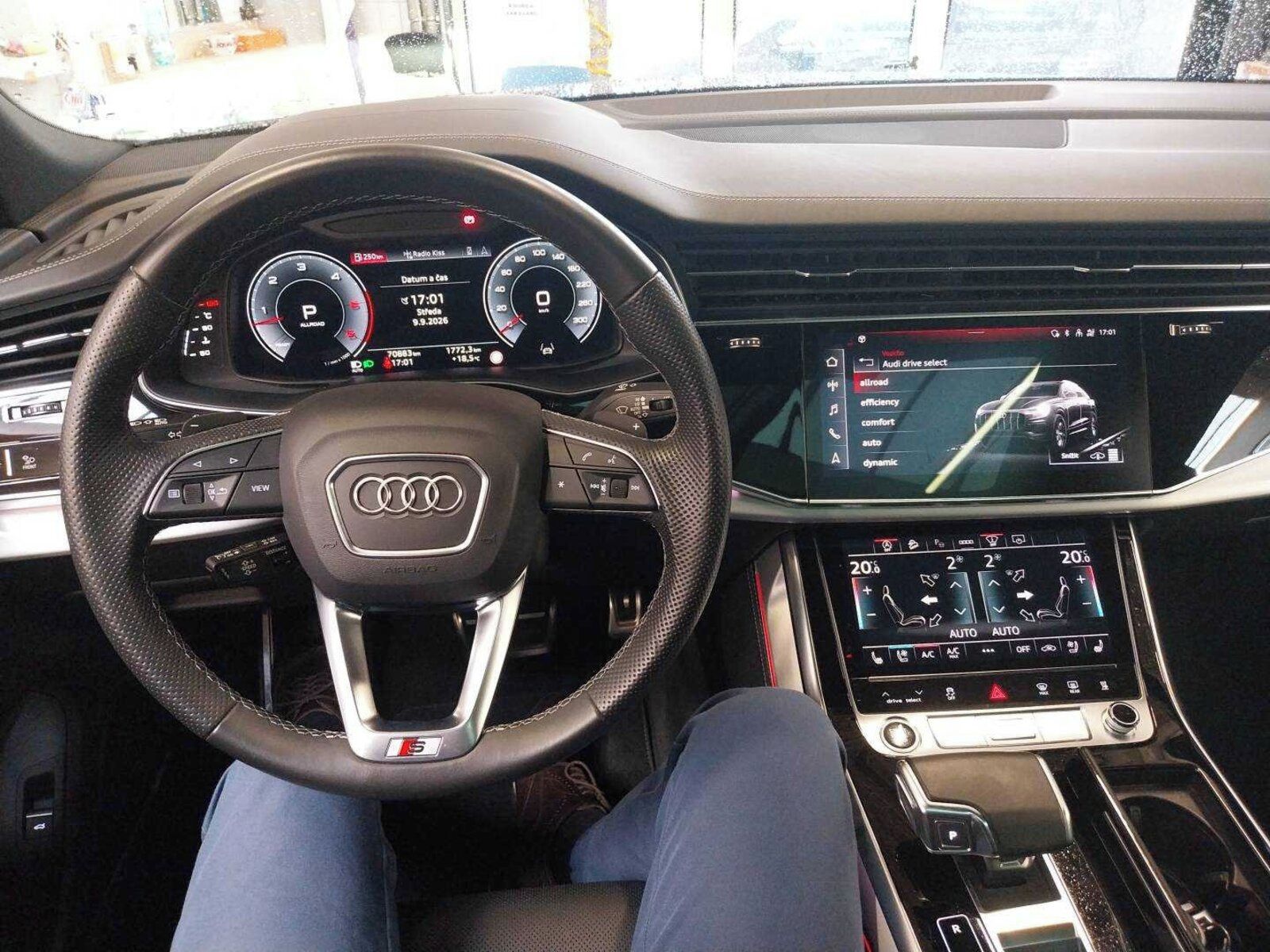 Audi Q8, 50 TDI, S-Line - fotka 3