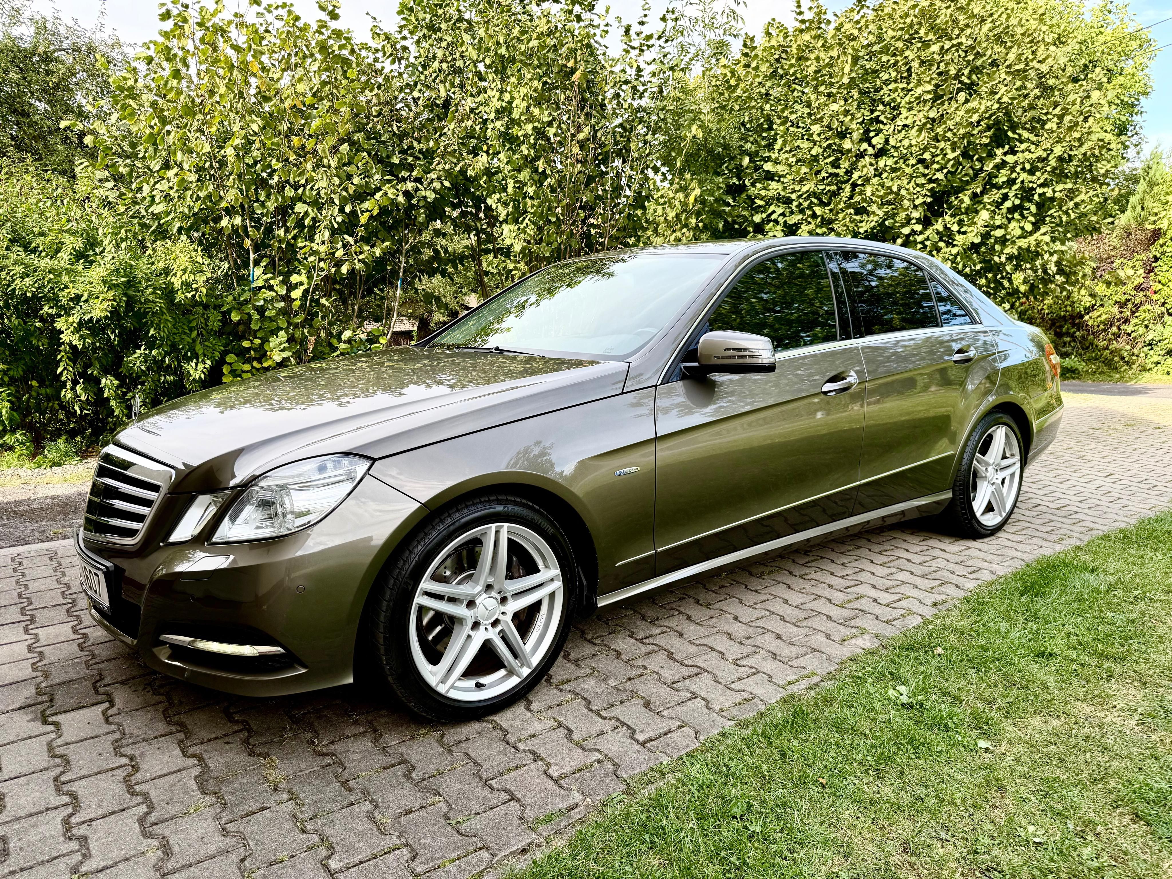 Mercedes-Benz Třídy E, W212 350CDI 195kW 4MATIC - fotka 2