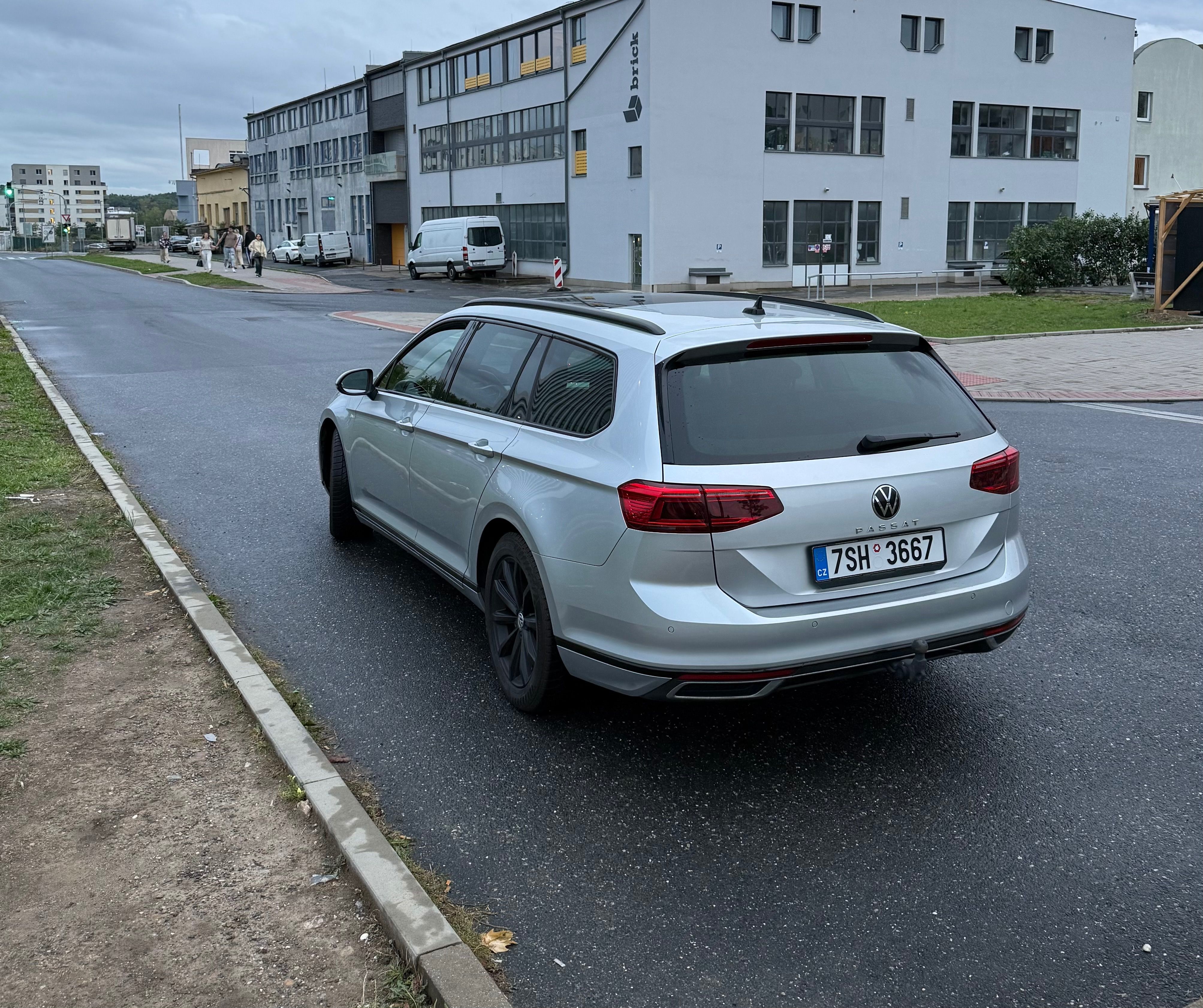Volkswagen Passat, 2.0 TDI - fotka 4